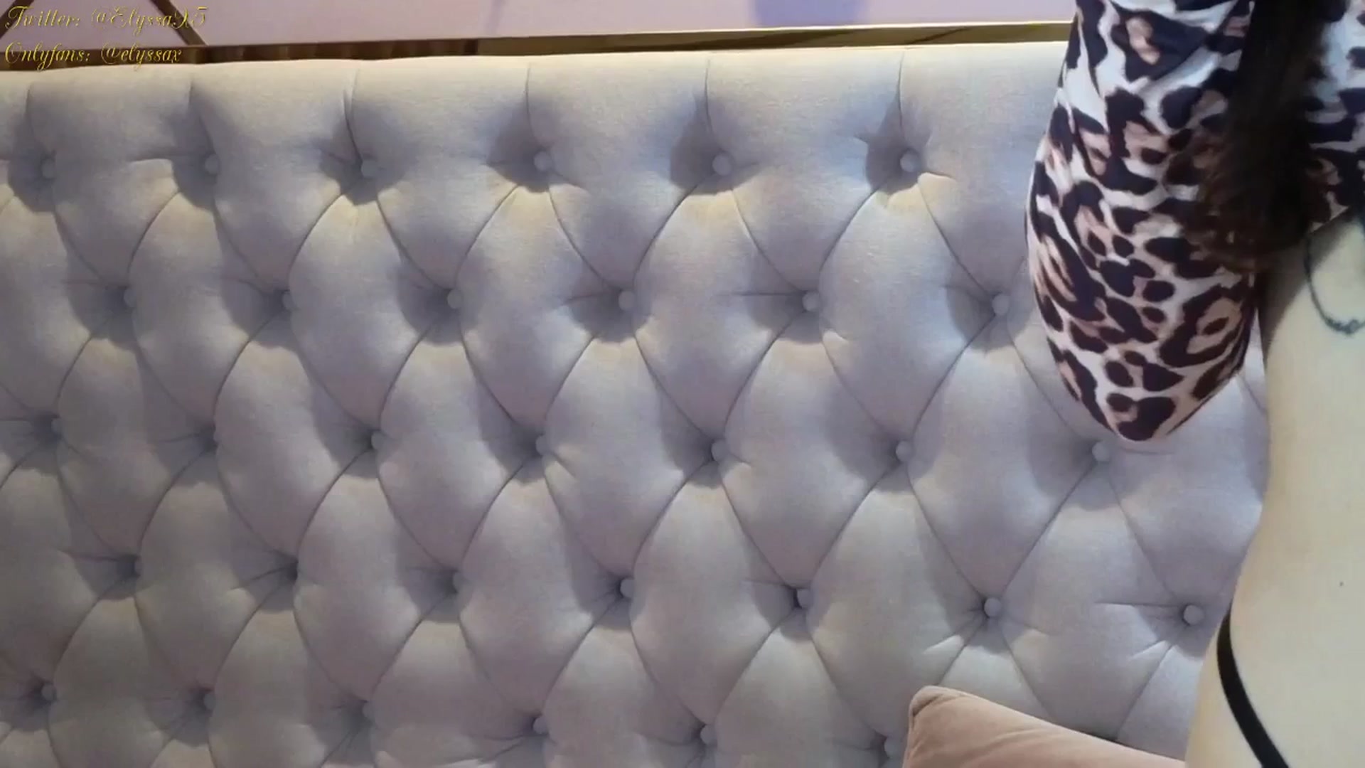 Gallery image thumbnail from Elyssa_'s myfreecams stream on, 11/15/2025, 22:04 image 4 of 20