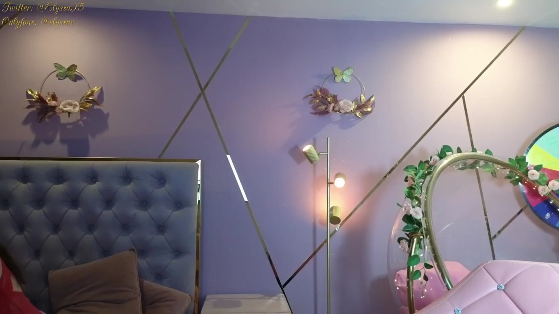 Gallery image thumbnail from Elyssa_'s myfreecams stream on, 11/16/2025, 24:21 image 2 of 20