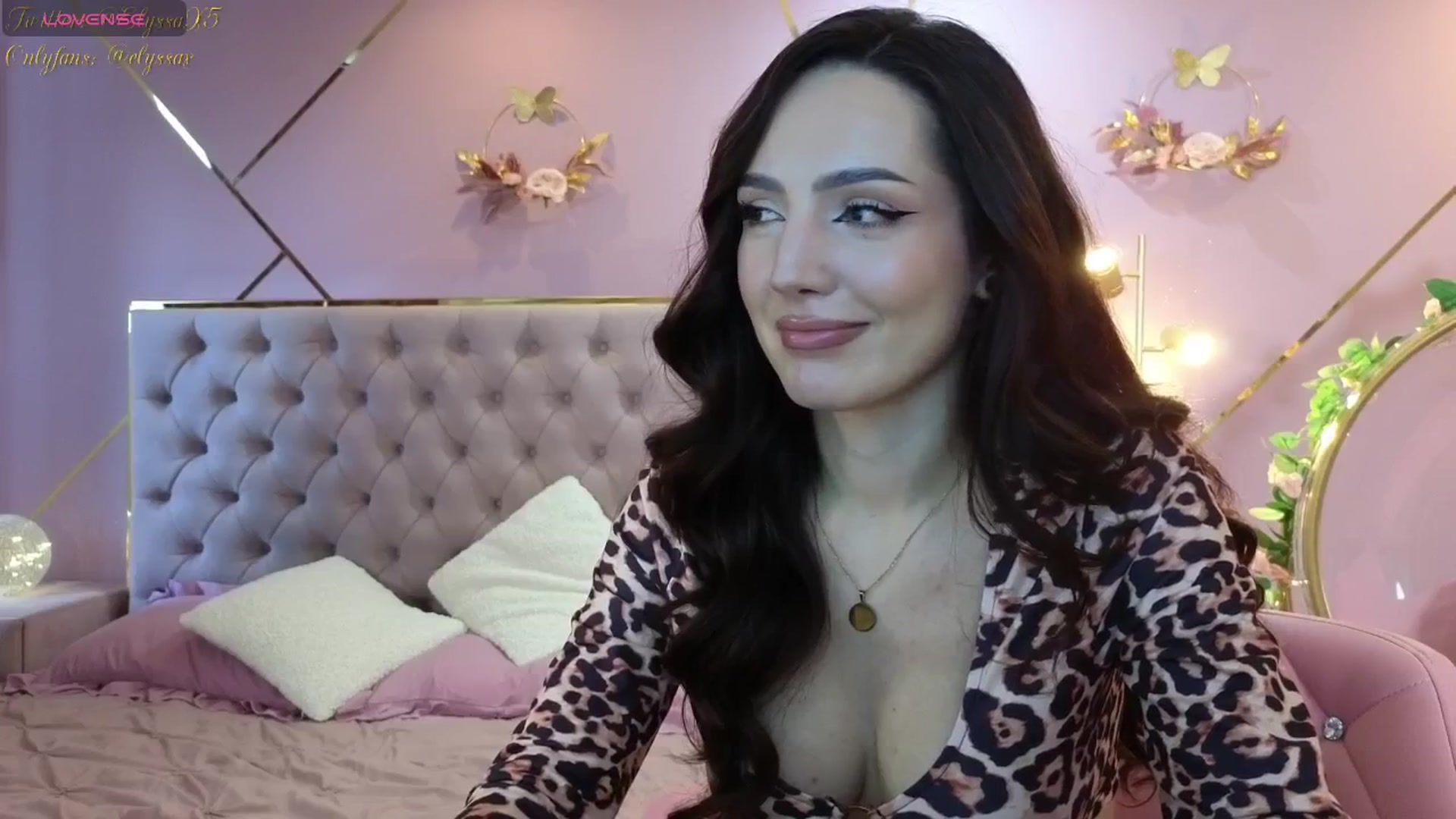 Gallery image thumbnail from Elyssa_'s myfreecams stream on, 11/26/2025, 11:56 image 14 of 20