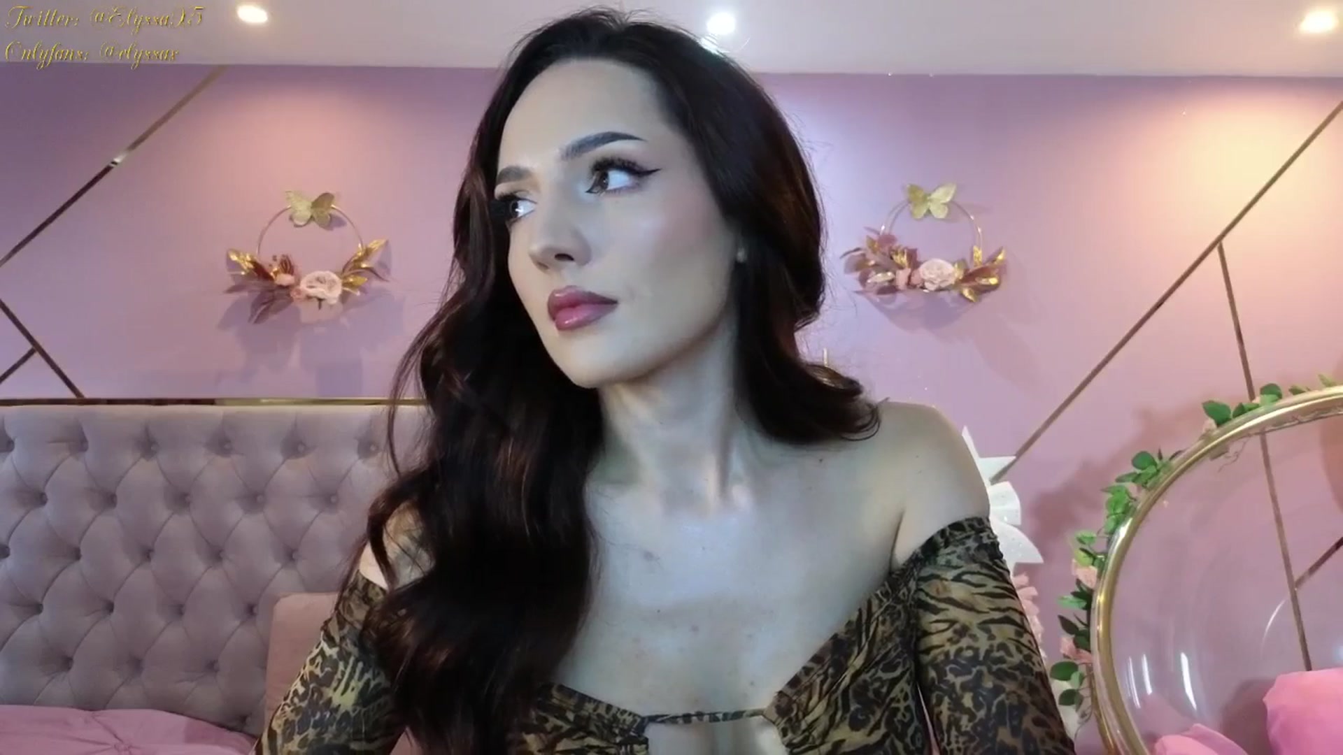 Gallery image thumbnail from Elyssa_'s myfreecams stream on, 01/09/2026, 13:53 image 3 of 20