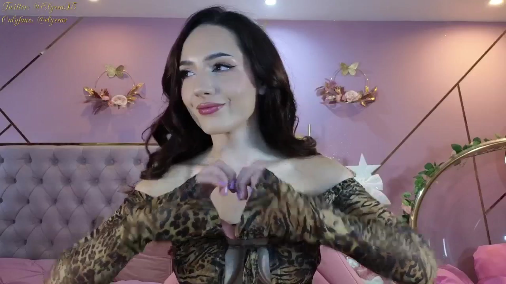 Gallery image thumbnail from Elyssa_'s myfreecams stream on, 01/09/2026, 13:53 image 8 of 20