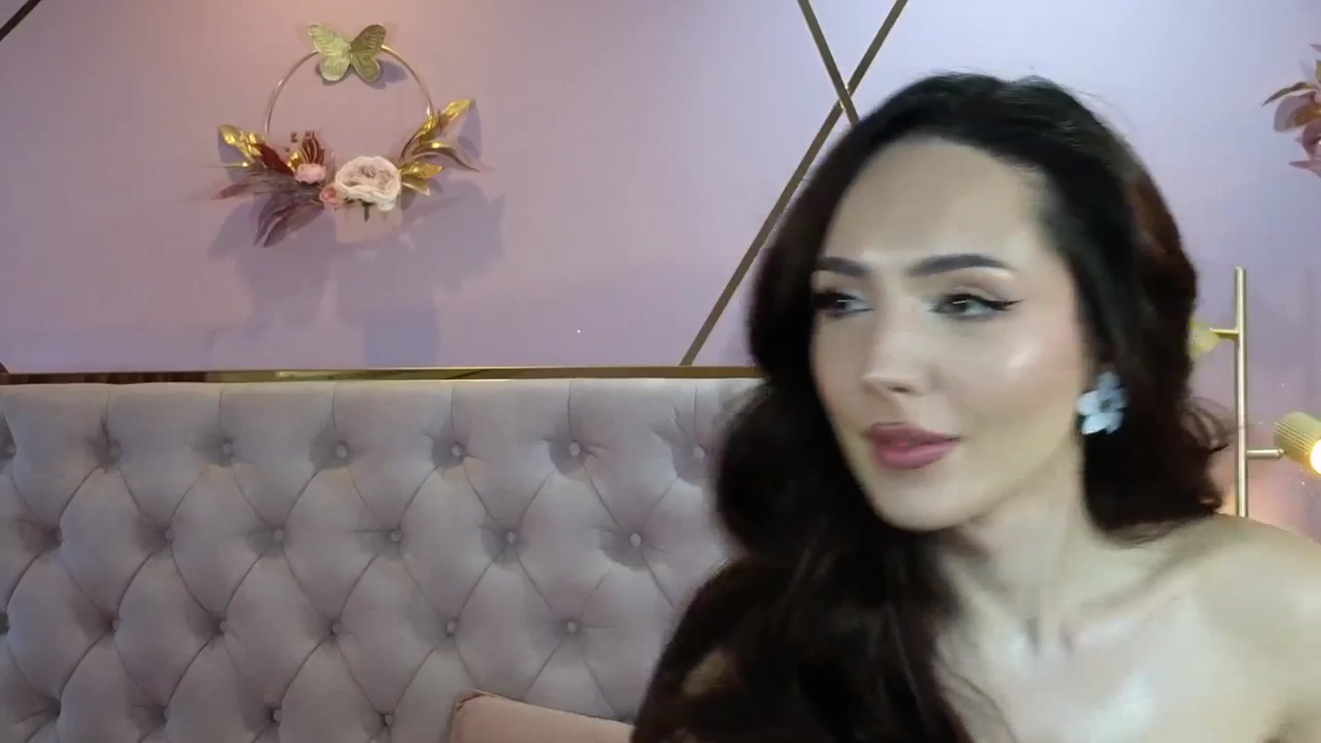 Gallery image thumbnail from Elyssa_'s myfreecams stream on, 01/12/2026, 14:19 image 20 of 20