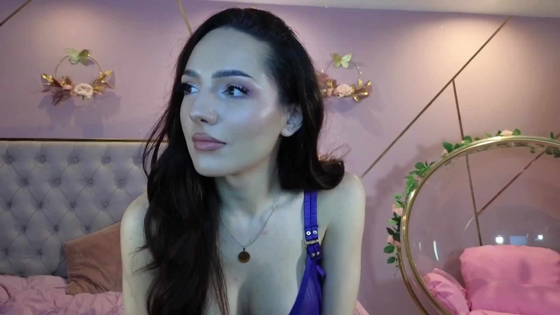 Gallery image thumbnail from Elyssa_'s myfreecams stream on, 01/13/2026, 15:28 image 6 of 20