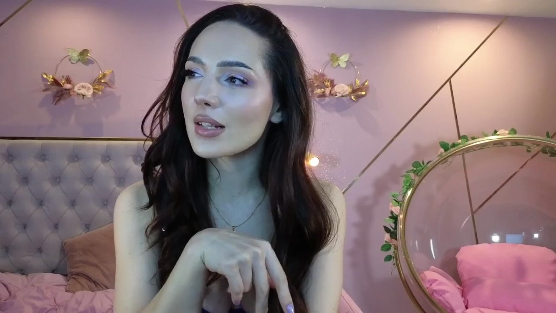 Gallery image thumbnail from Elyssa_'s myfreecams stream on, 01/13/2026, 15:28 image 4 of 20