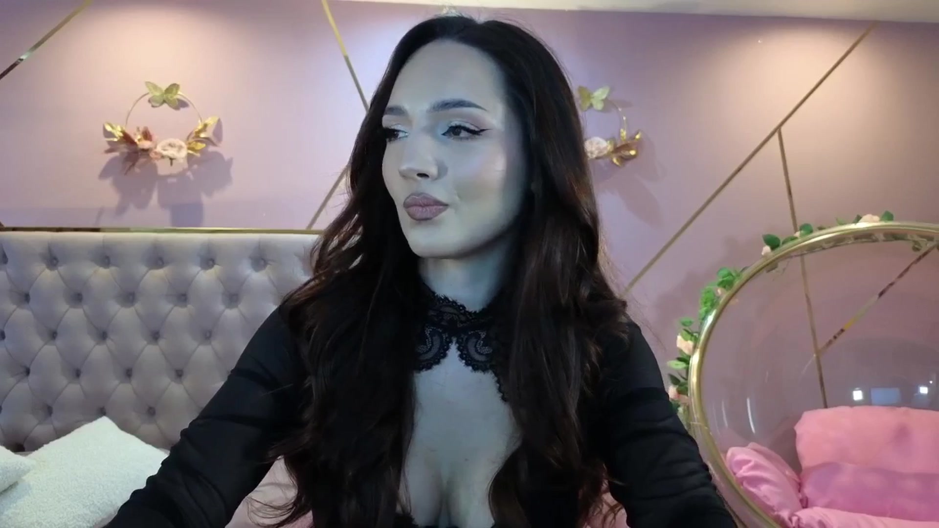 Gallery image thumbnail from Elyssa_'s myfreecams stream on, 02/03/2026, 14:22 image 15 of 20