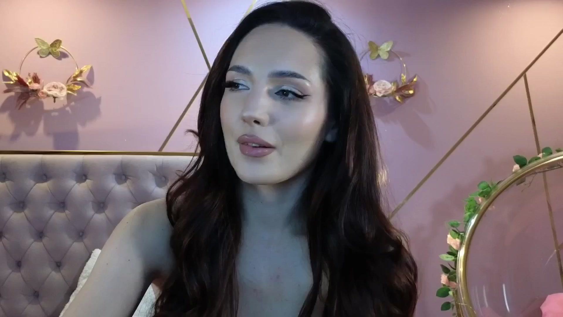 Gallery image thumbnail from Elyssa_'s myfreecams stream on, 02/03/2026, 16:15 image 1 of 20