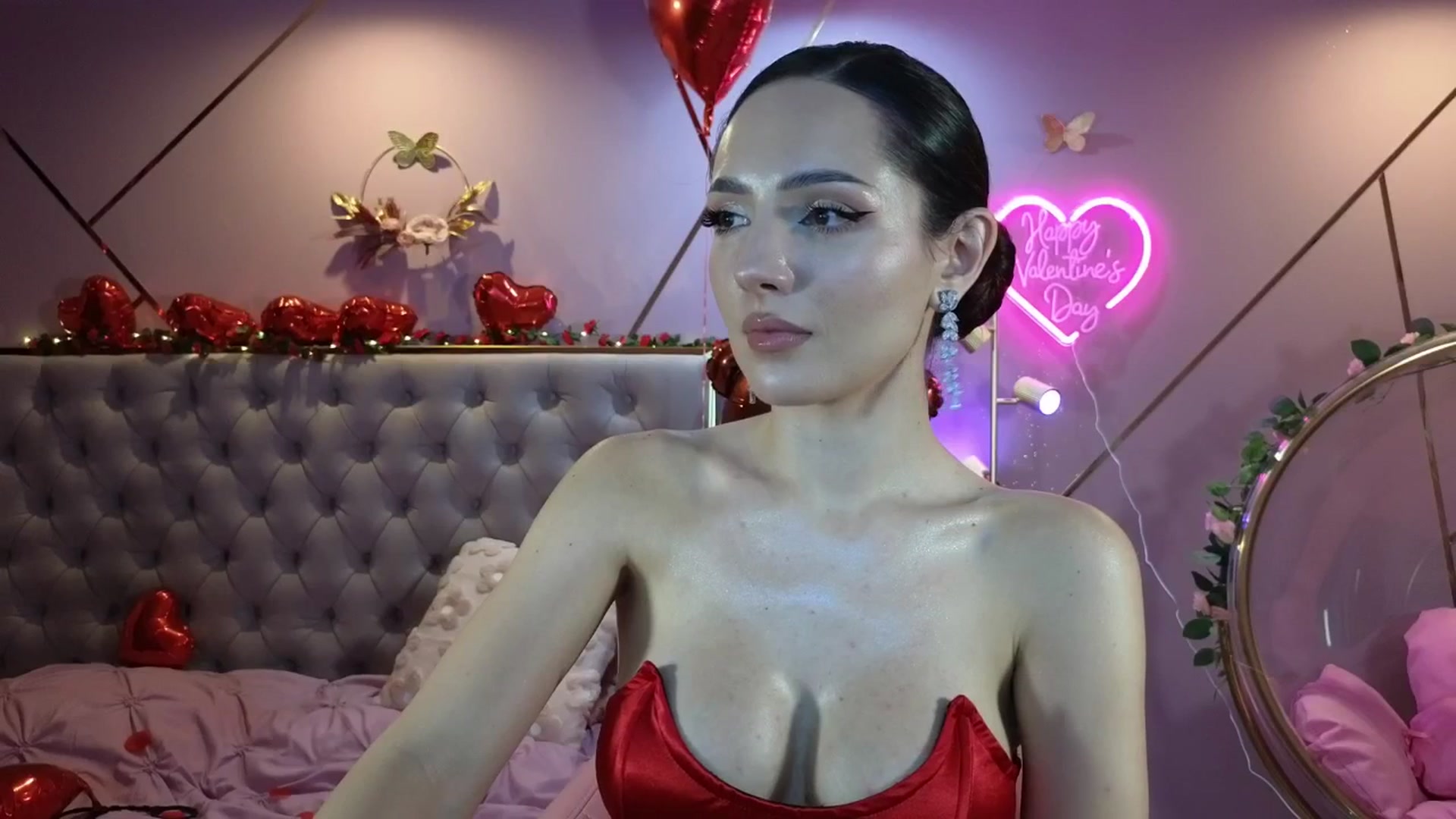 Gallery image thumbnail from Elyssa_'s myfreecams stream on, 02/14/2026, 22:12 image 5 of 20