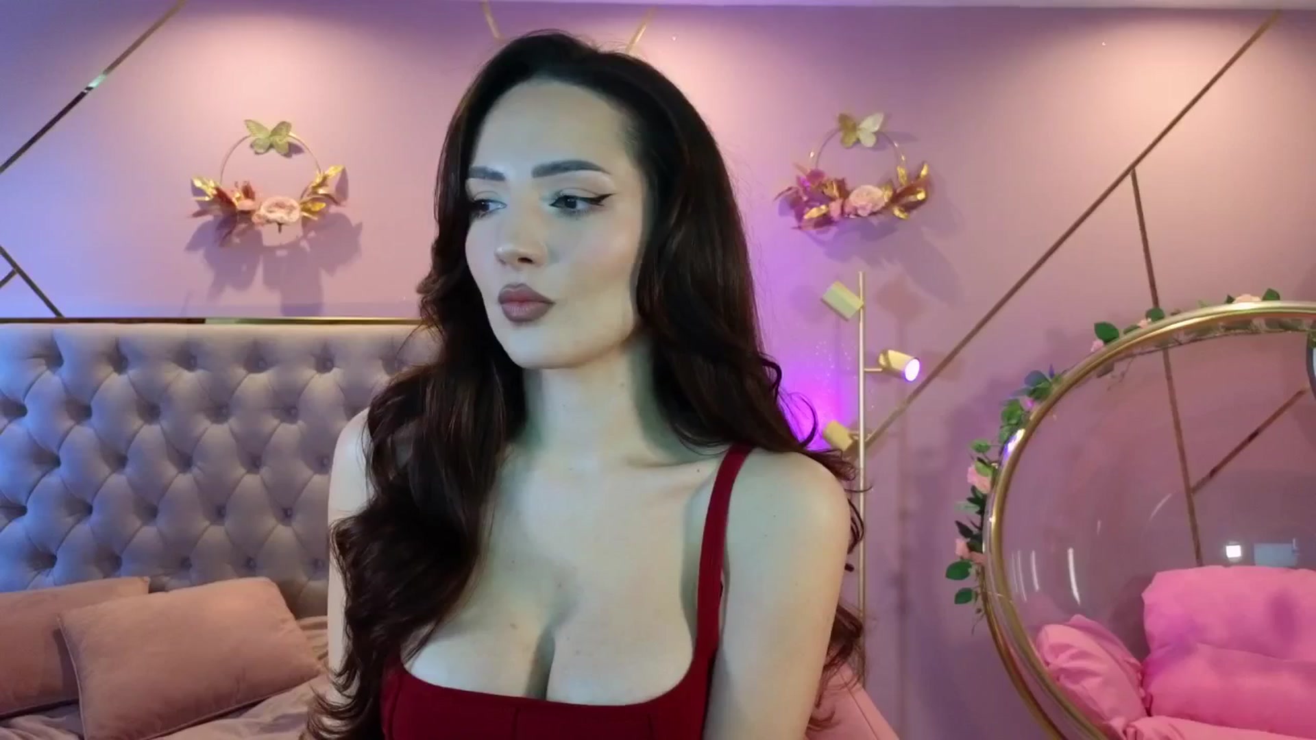 Gallery image thumbnail from Elyssa_'s myfreecams stream on, 04/03/2026, 13:59 image 1 of 20