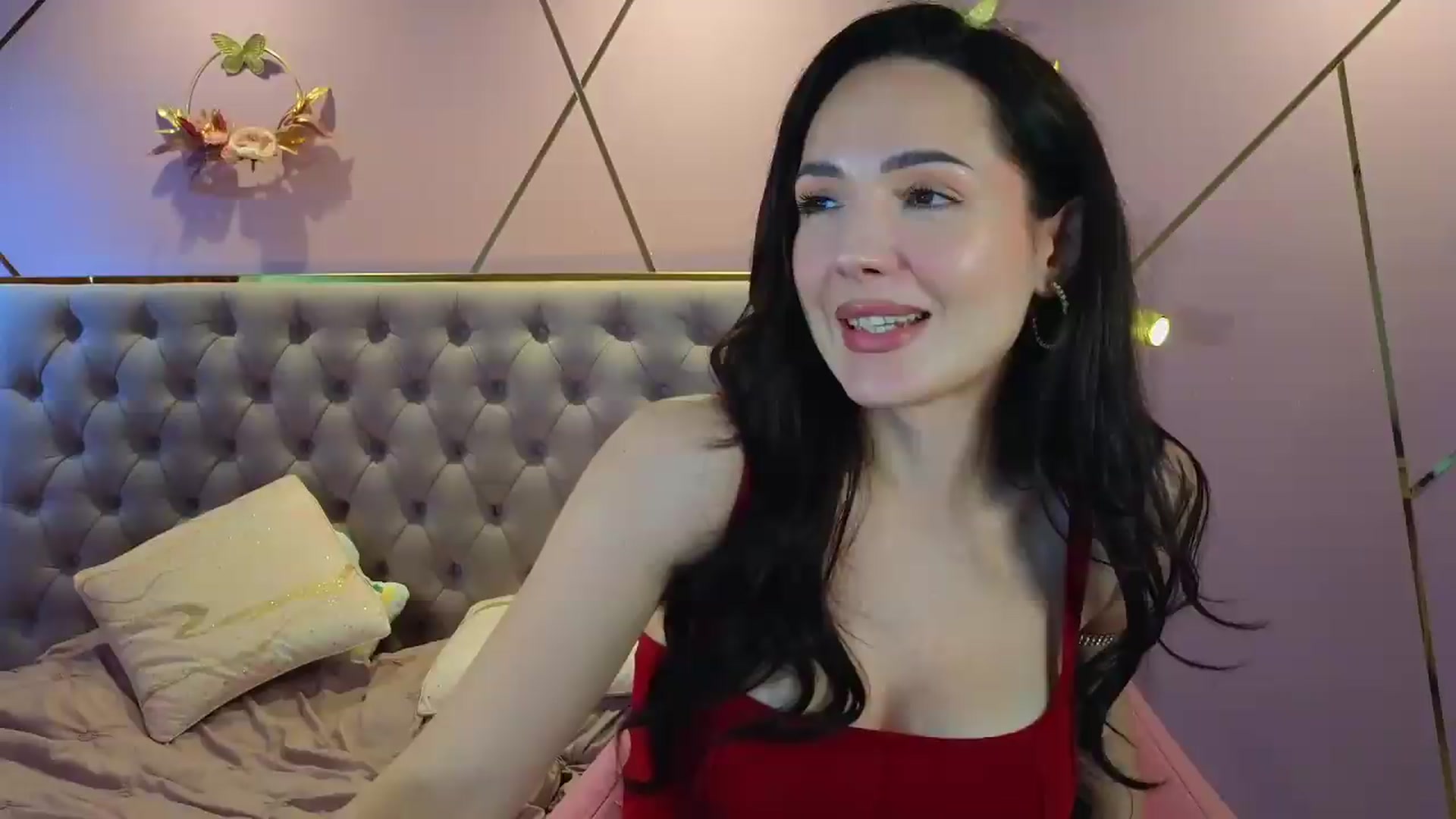 Gallery image thumbnail from Elyssa_'s myfreecams stream on, 05/22/2026, 10:23 image 12 of 20
