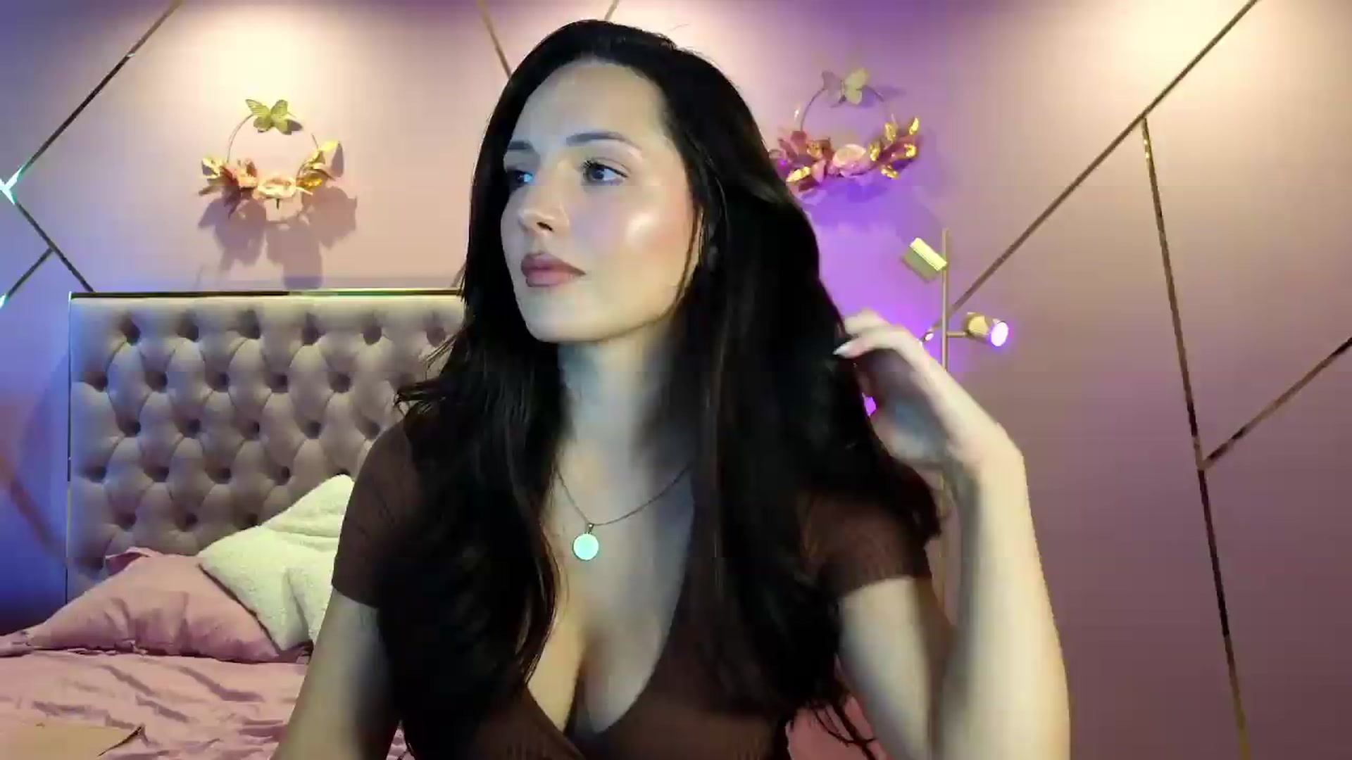 Gallery image thumbnail from Elyssa_'s myfreecams stream on, 08/14/2026, 06:12 image 6 of 20