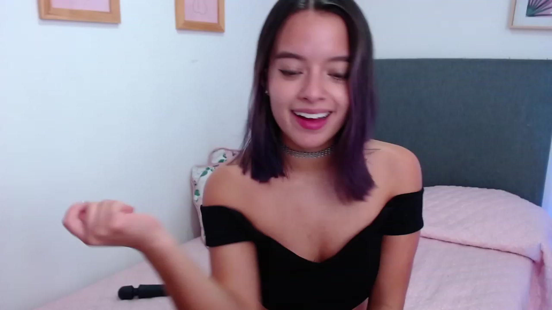 Gallery image thumbnail from Elzee's myfreecams stream on, 12/11/2022, 09:12 image 5 of 20
