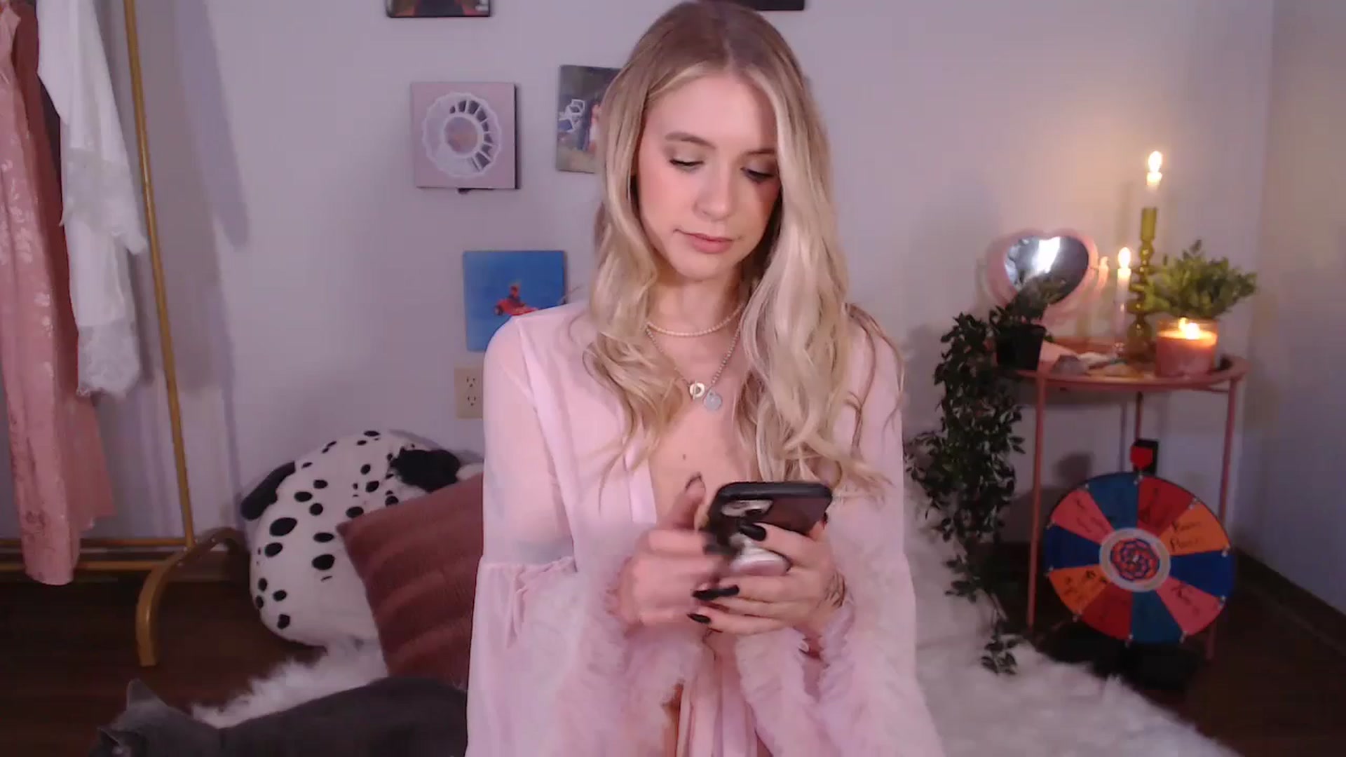 Gallery image thumbnail from Em_babyxx's myfreecams stream on, 11/14/2023, 06:41 image 11 of 20