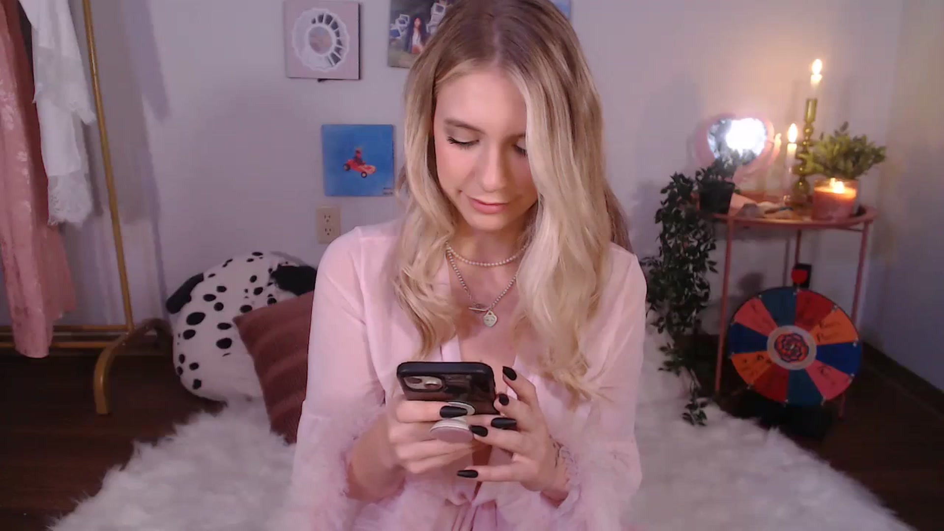 Gallery image thumbnail from Em_babyxx's myfreecams stream on, 11/14/2023, 06:41 image 15 of 20