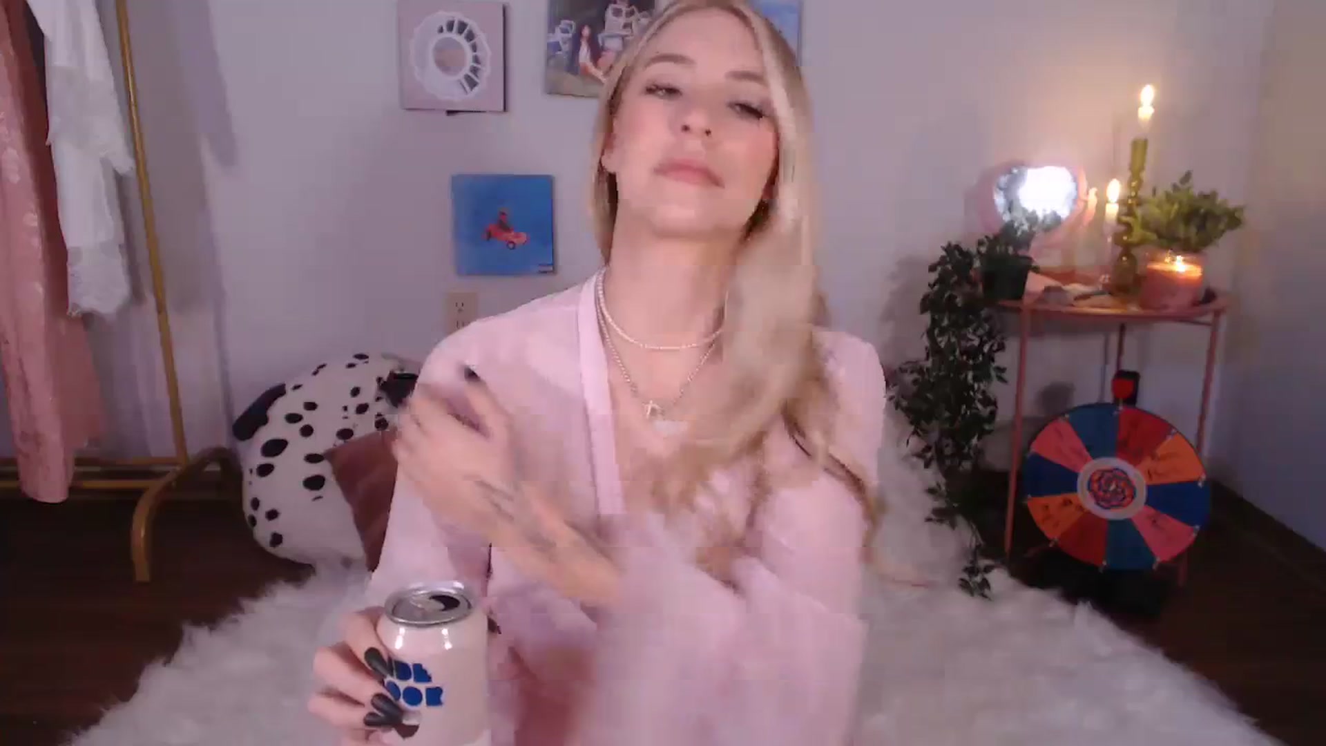 Gallery image thumbnail from Em_babyxx's myfreecams stream on, 11/14/2023, 06:41 image 18 of 20