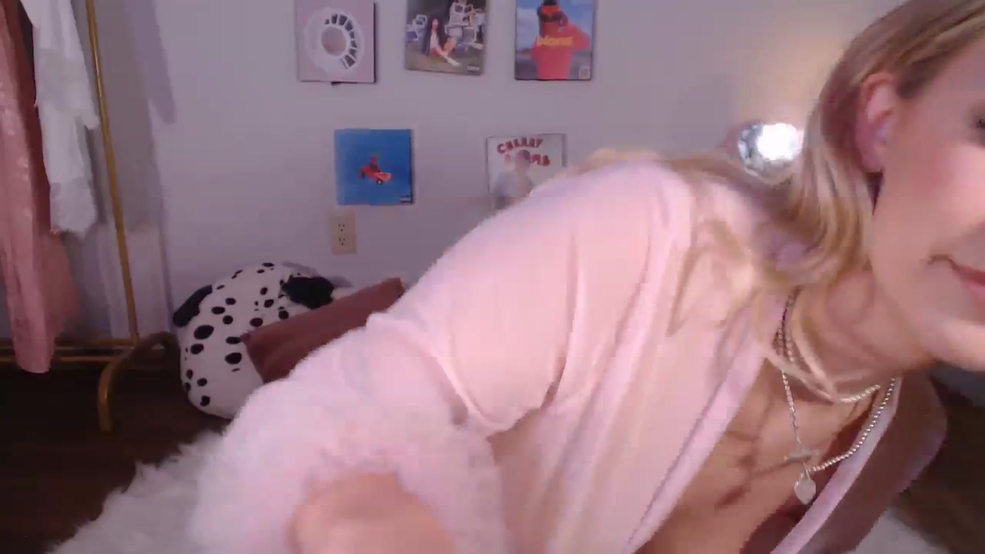 Gallery image thumbnail from Em_babyxx's myfreecams stream on, 11/14/2023, 06:41 image 19 of 20