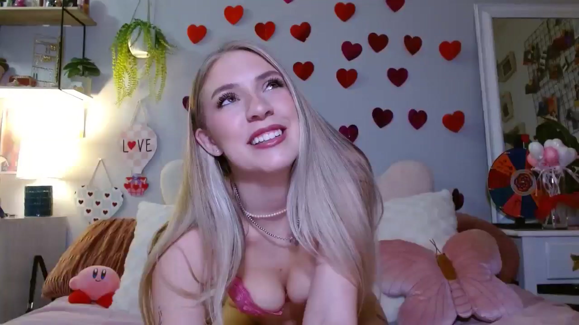Gallery image thumbnail from Em_babyxx's myfreecams stream on, 02/13/2025, 09:42 image 9 of 20