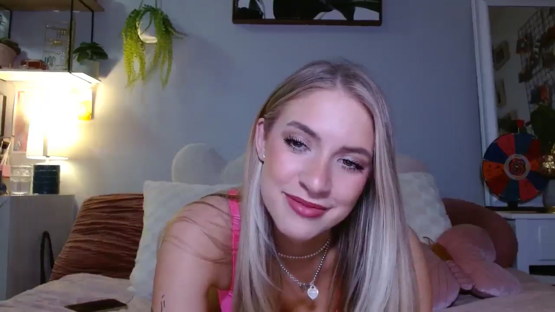 Gallery image thumbnail from Em_babyxx's myfreecams stream on, 02/25/2025, 08:41 image 19 of 20