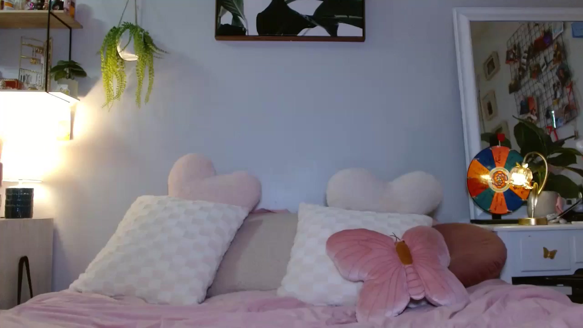 Gallery image thumbnail from Em_babyxx's myfreecams stream on, 03/29/2025, 09:01 image 11 of 20