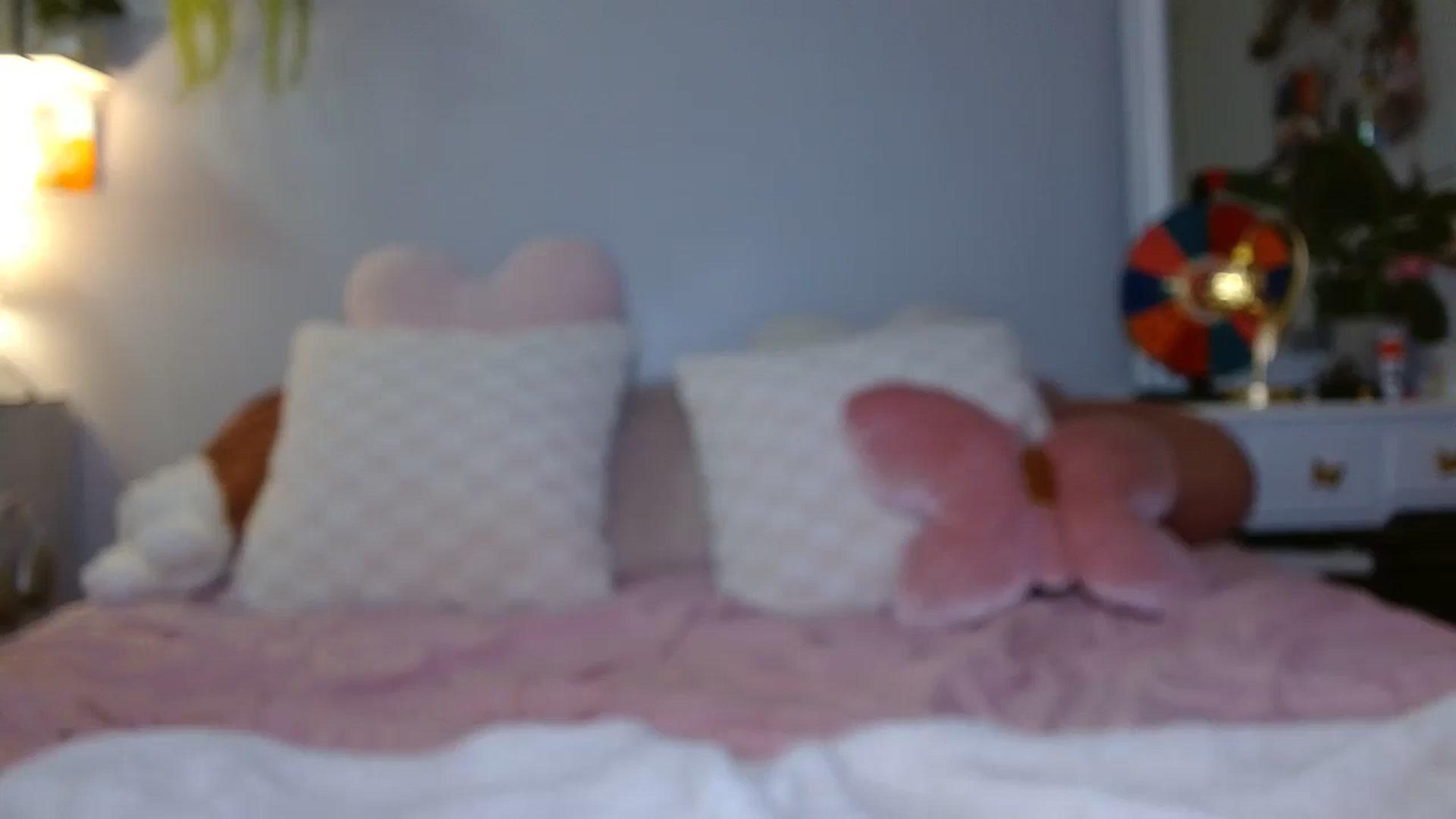 Gallery image thumbnail from Em_babyxx's myfreecams stream on, 04/22/2025, 08:53 image 7 of 20