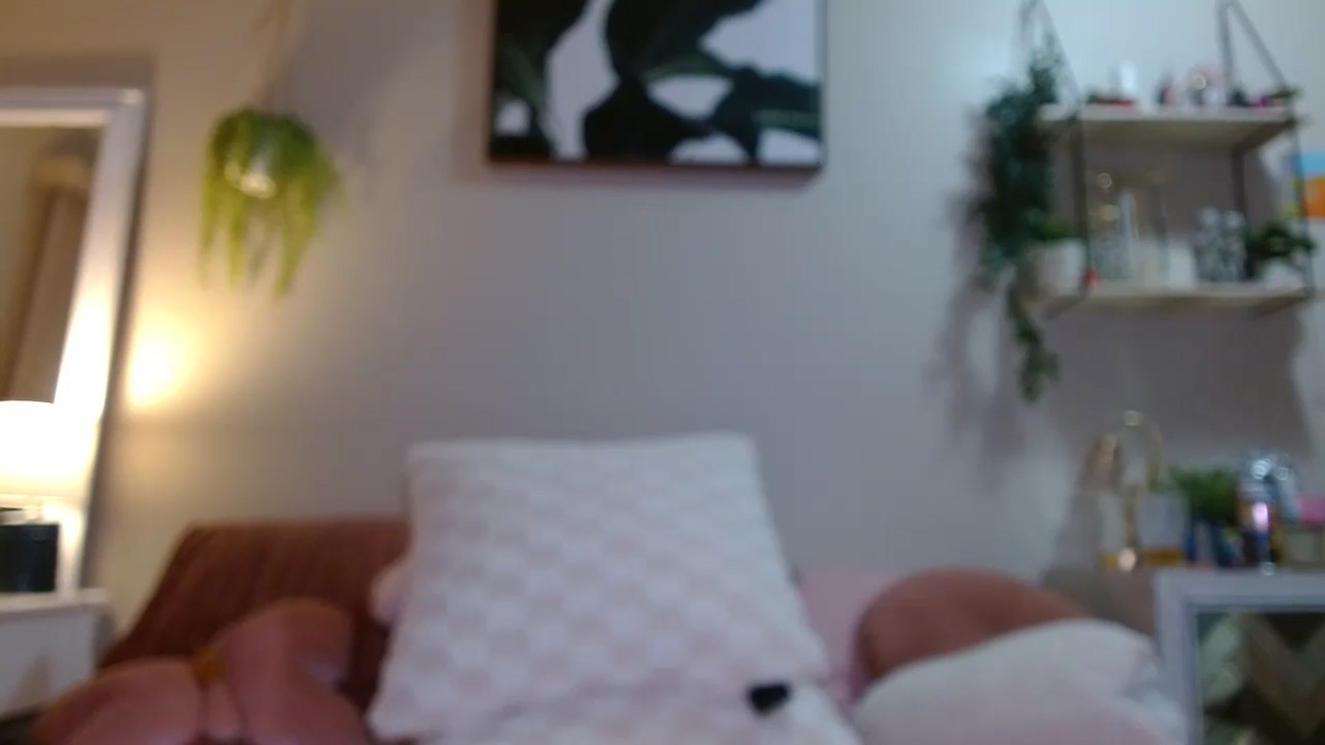 Gallery image thumbnail from Em_babyxx's myfreecams stream on, 06/09/2025, 09:57 image 17 of 20