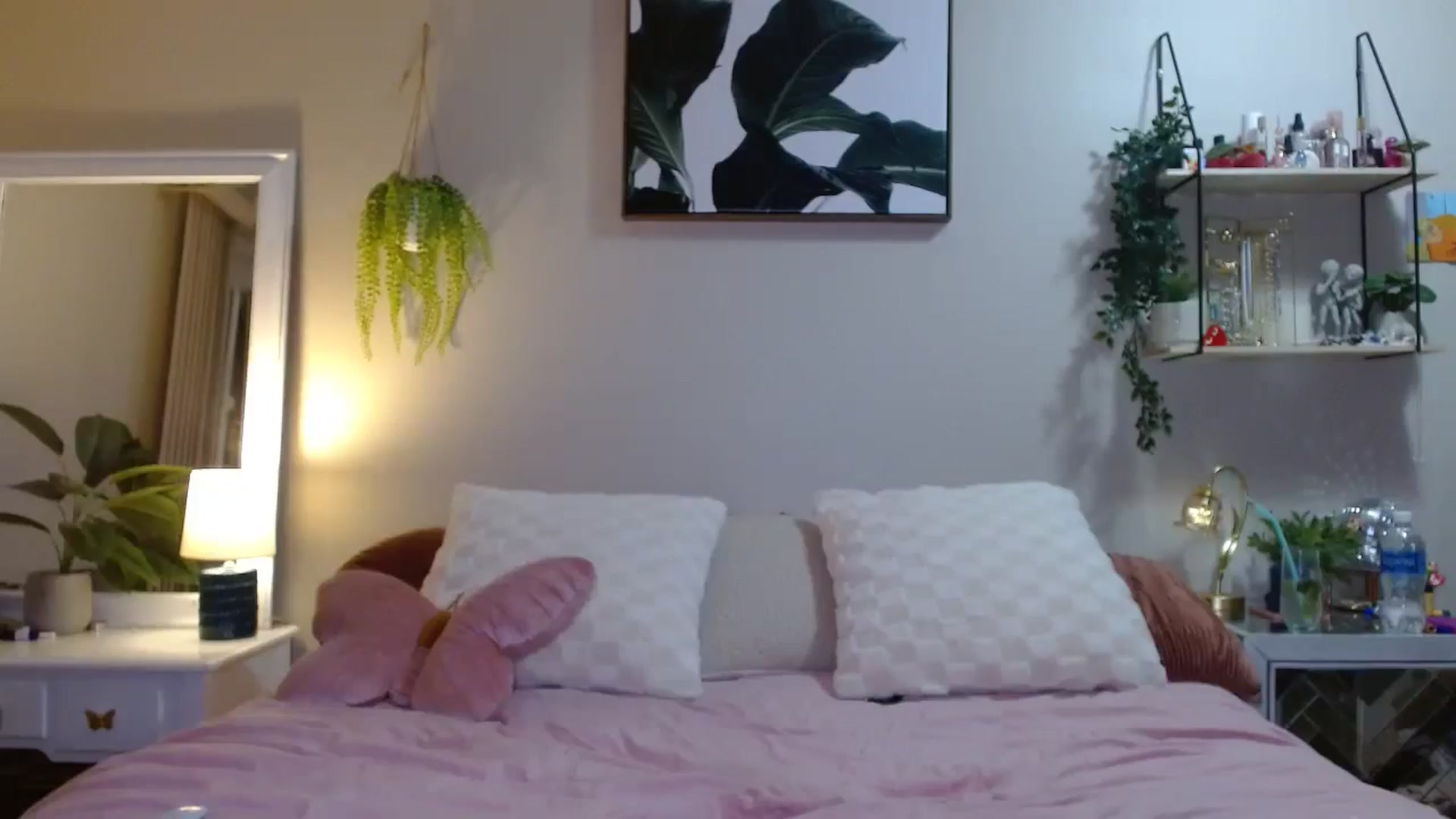 Gallery image thumbnail from Em_babyxx's myfreecams stream on, 07/14/2025, 09:24 image 9 of 20