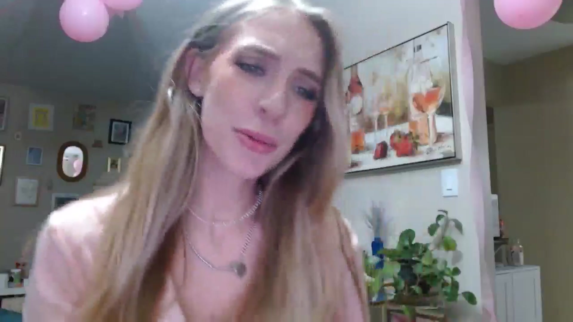 Gallery image thumbnail from Em_babyxx's myfreecams stream on, 11/18/2025, 08:15 image 5 of 20