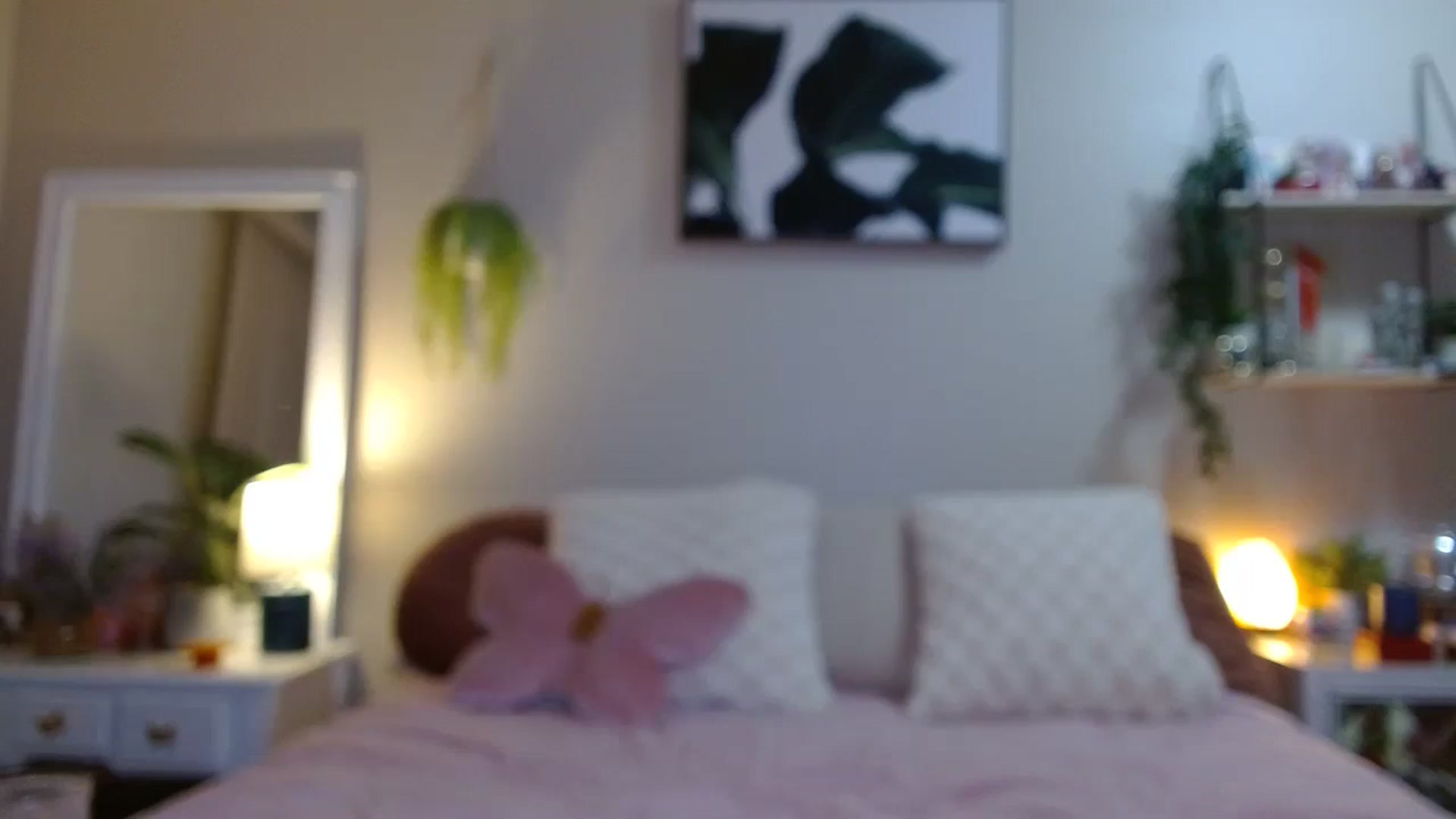 Gallery image thumbnail from Em_babyxx's myfreecams stream on, 12/09/2025, 08:52 image 3 of 20