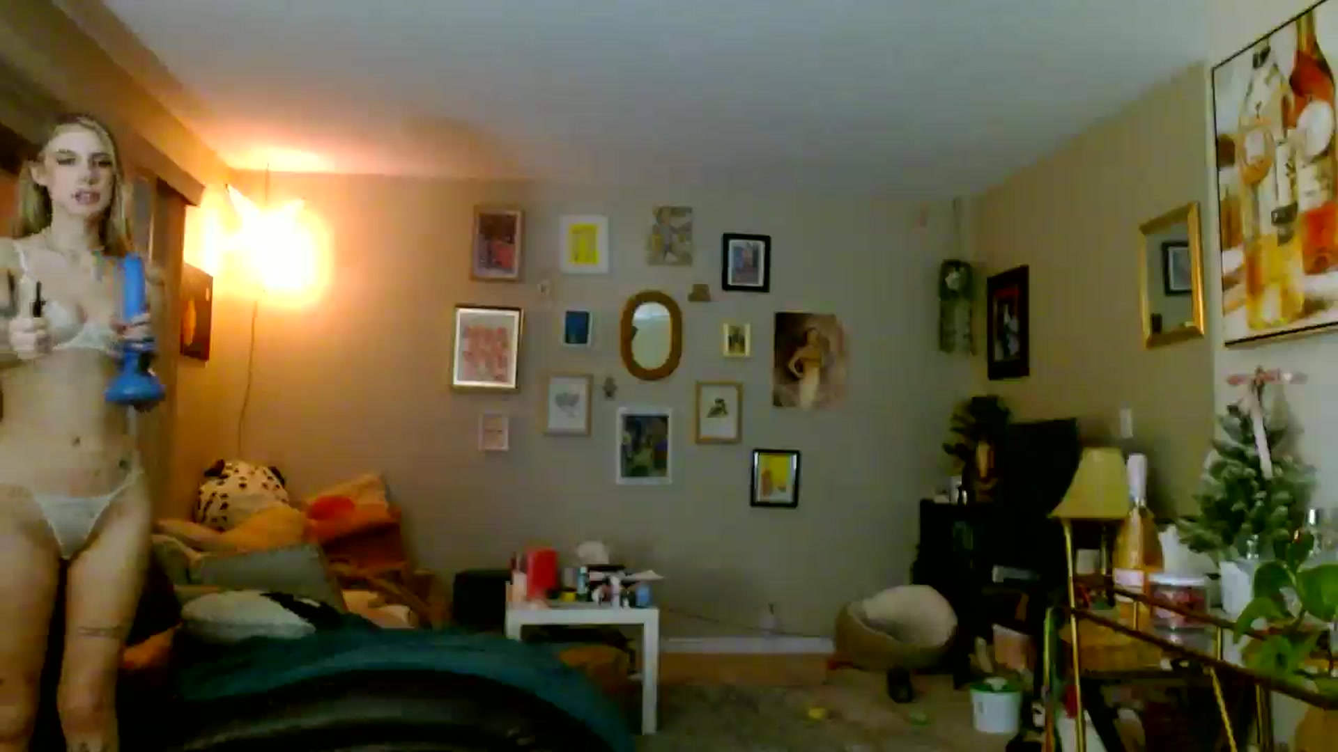 Gallery image thumbnail from Em_babyxx's myfreecams stream on, 01/11/2026, 12:07 image 3 of 20
