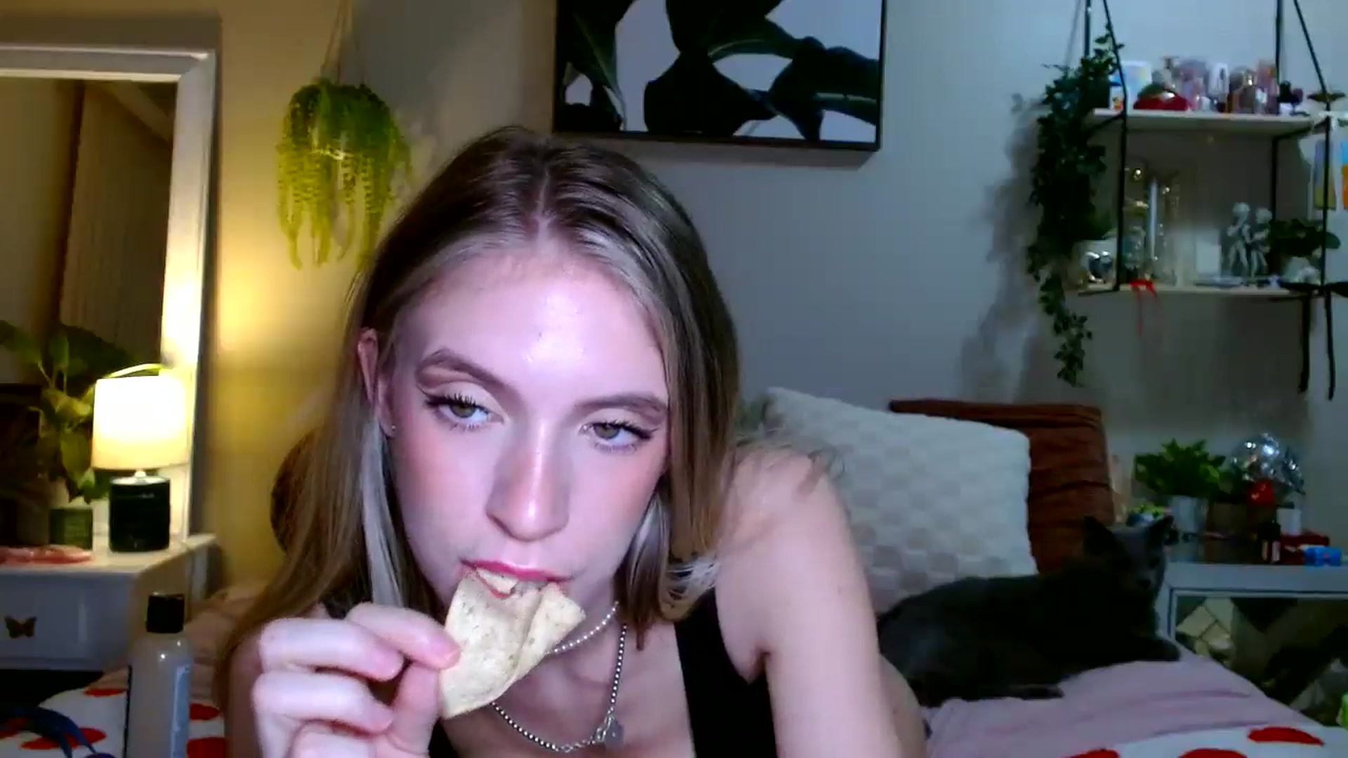 Gallery image thumbnail from Em_babyxx's myfreecams stream on, 01/31/2026, 08:57 image 20 of 20