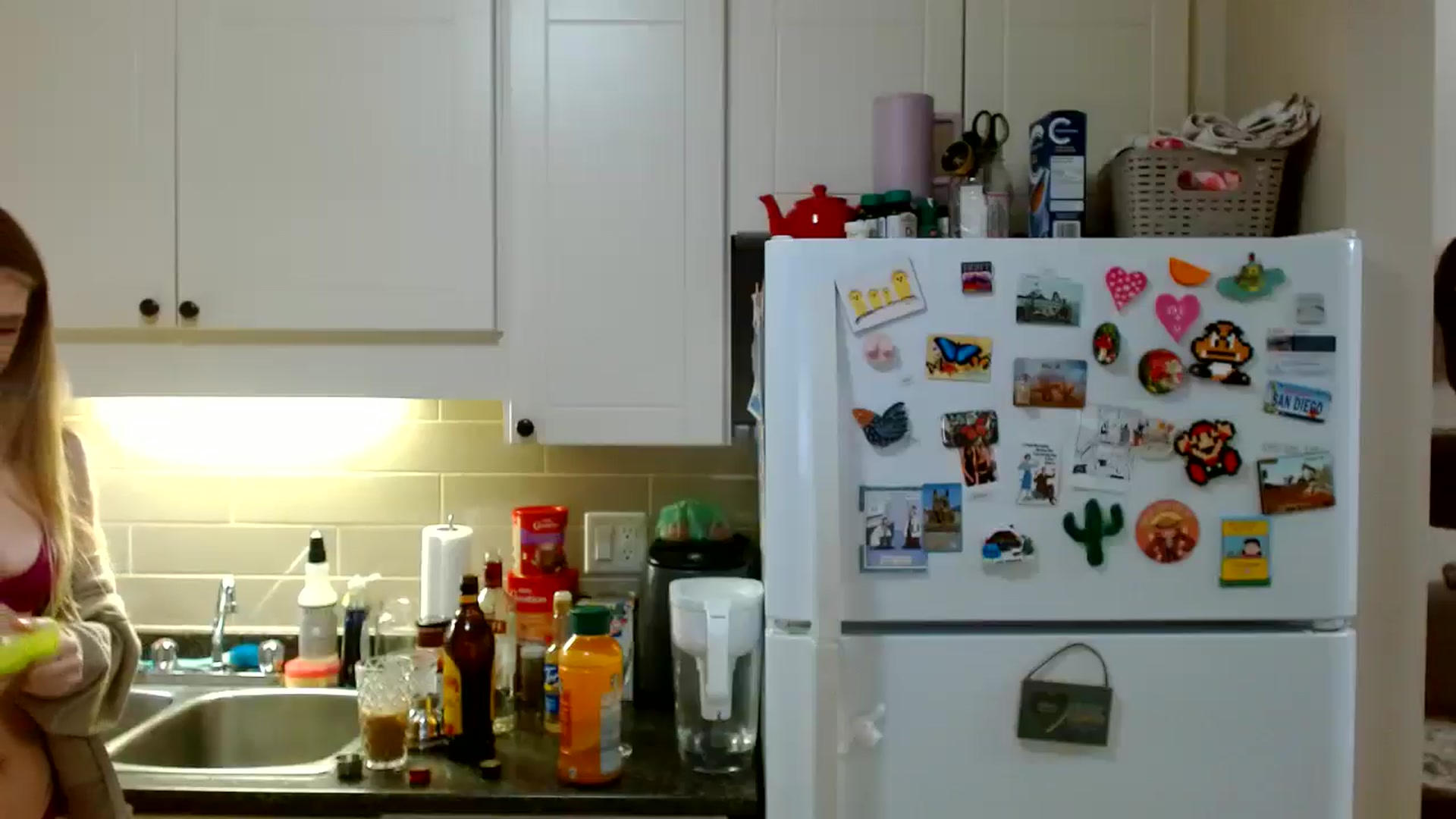 Gallery image thumbnail from Em_babyxx's myfreecams stream on, 02/02/2026, 10:22 image 18 of 20