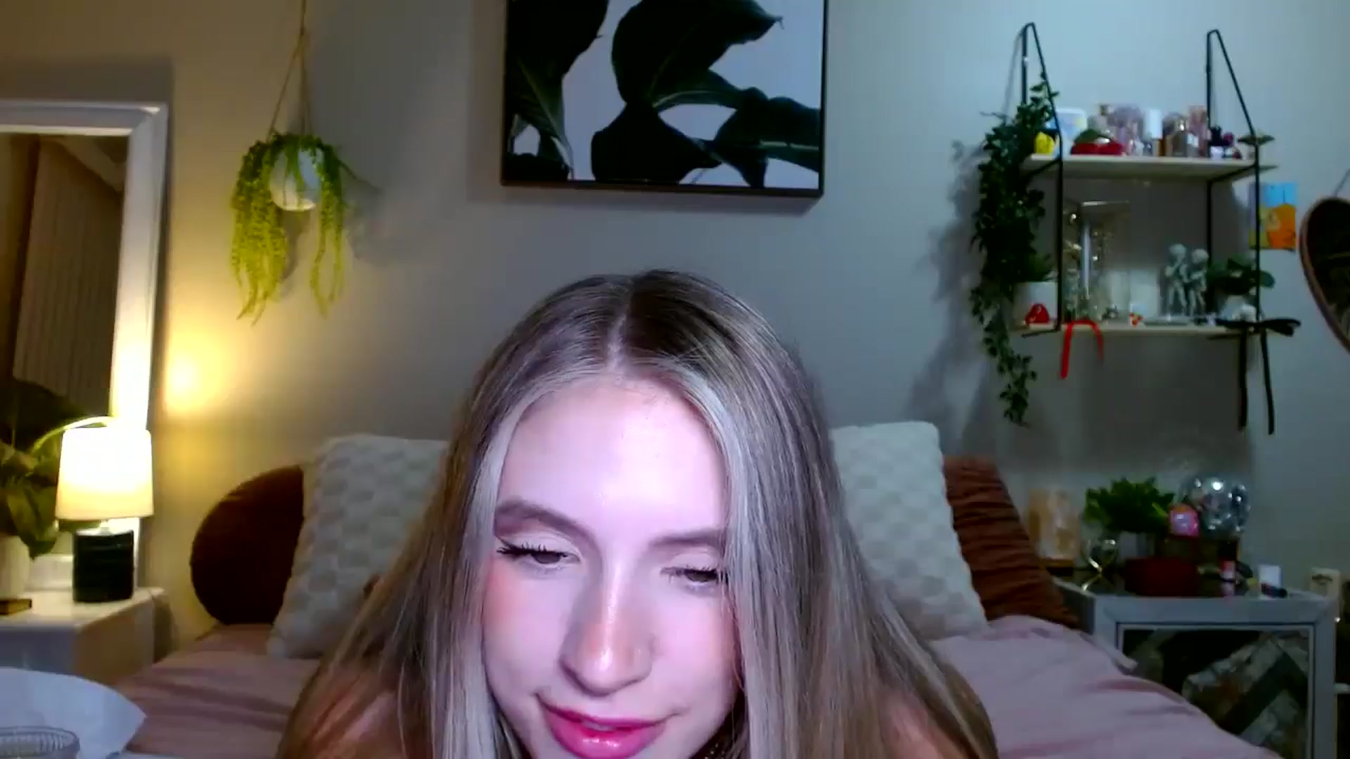 Gallery image thumbnail from Em_babyxx's myfreecams stream on, 02/12/2026, 10:06 image 13 of 20