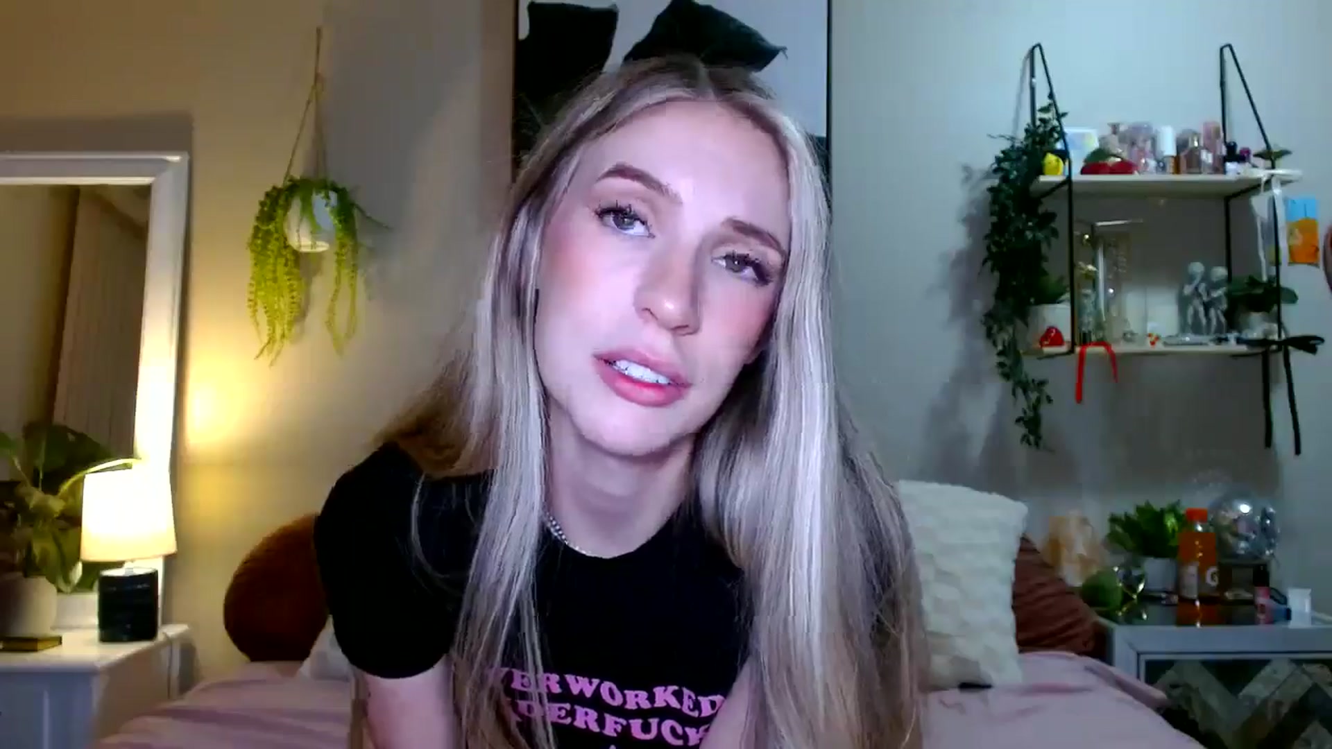Gallery image thumbnail from Em_babyxx's myfreecams stream on, 02/24/2026, 11:10 image 4 of 20