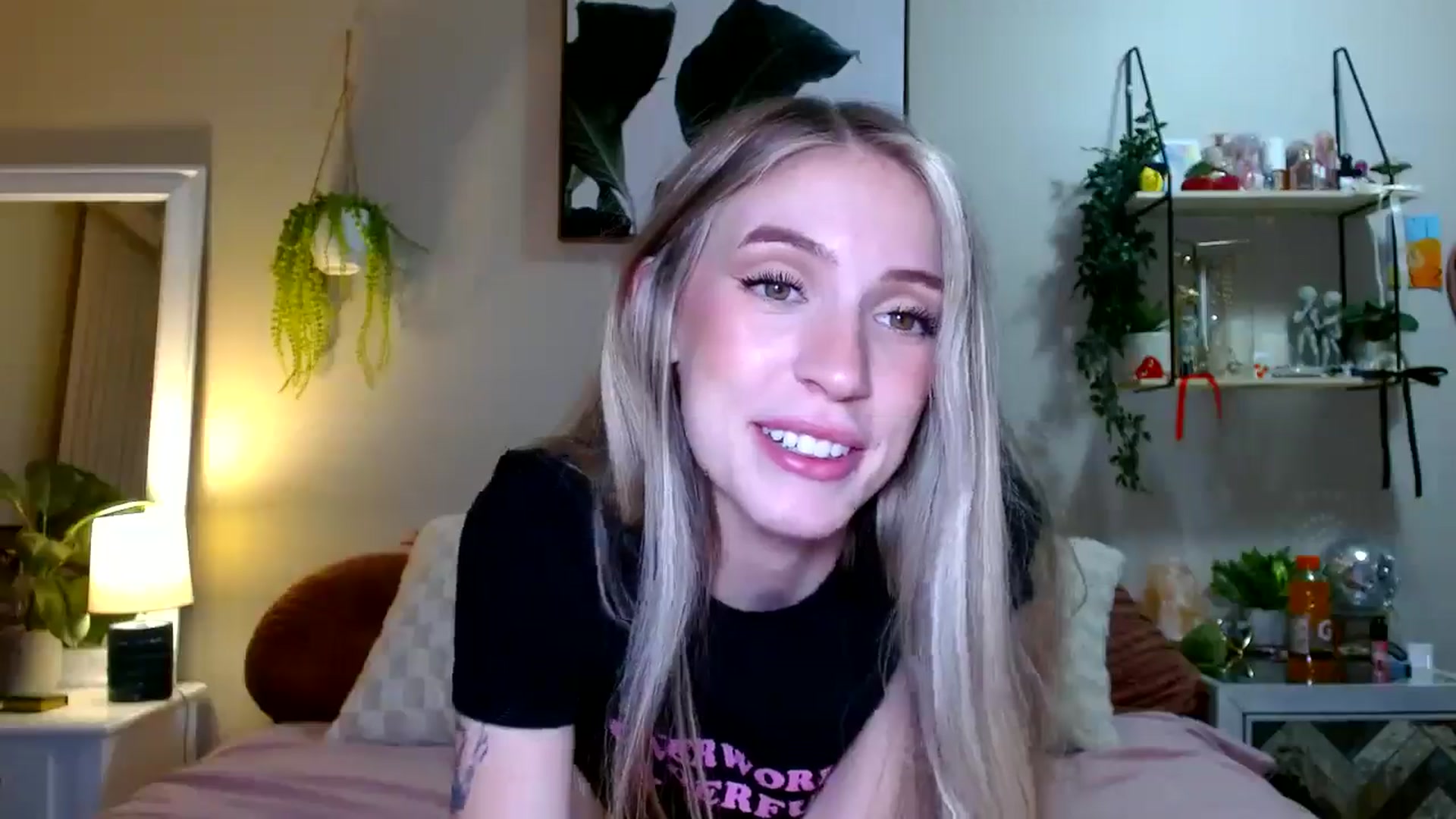 Gallery image thumbnail from Em_babyxx's myfreecams stream on, 02/24/2026, 11:10 image 2 of 20