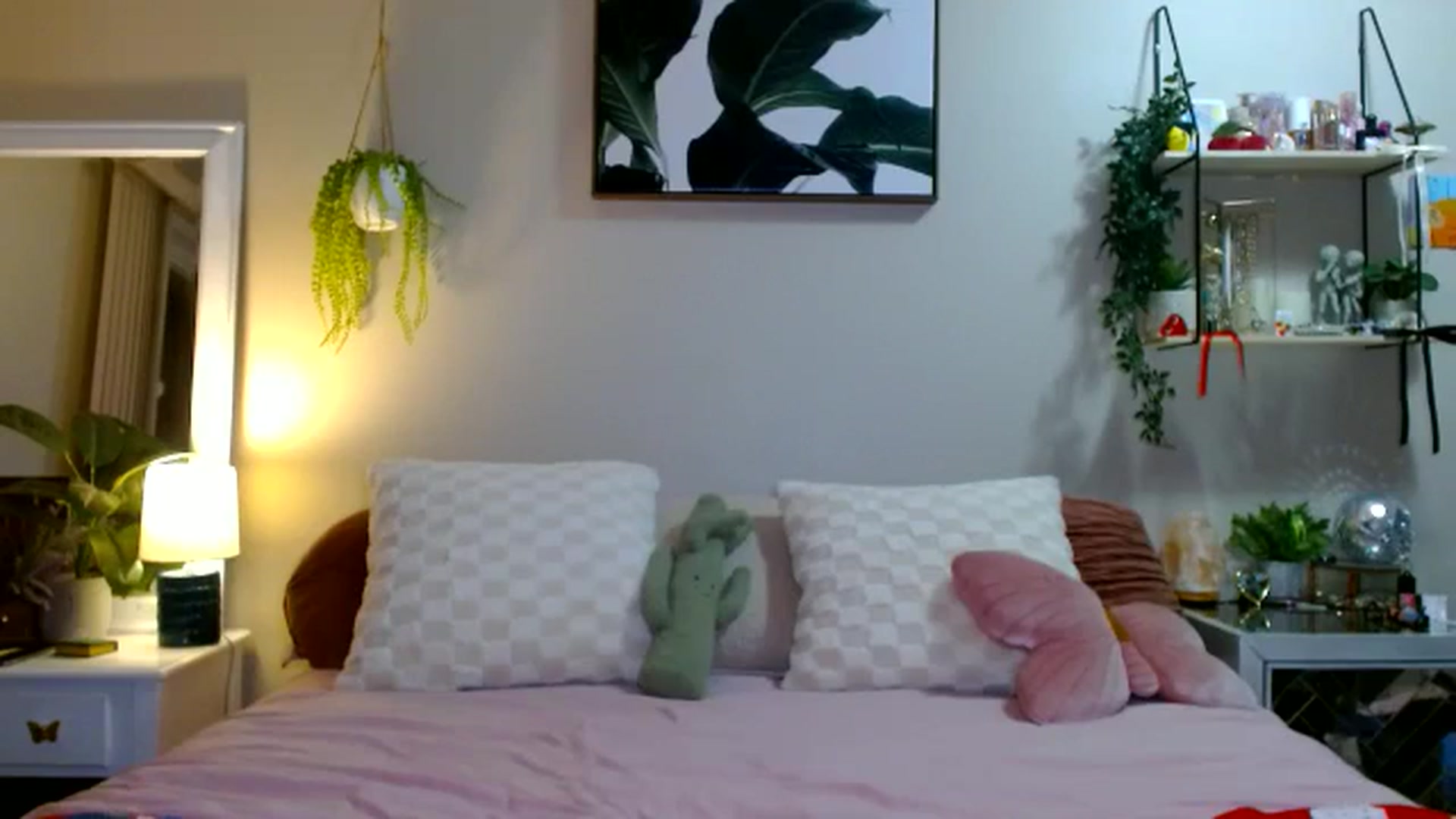 Gallery image thumbnail from Em_babyxx's myfreecams stream on, 02/26/2026, 10:41 image 19 of 20