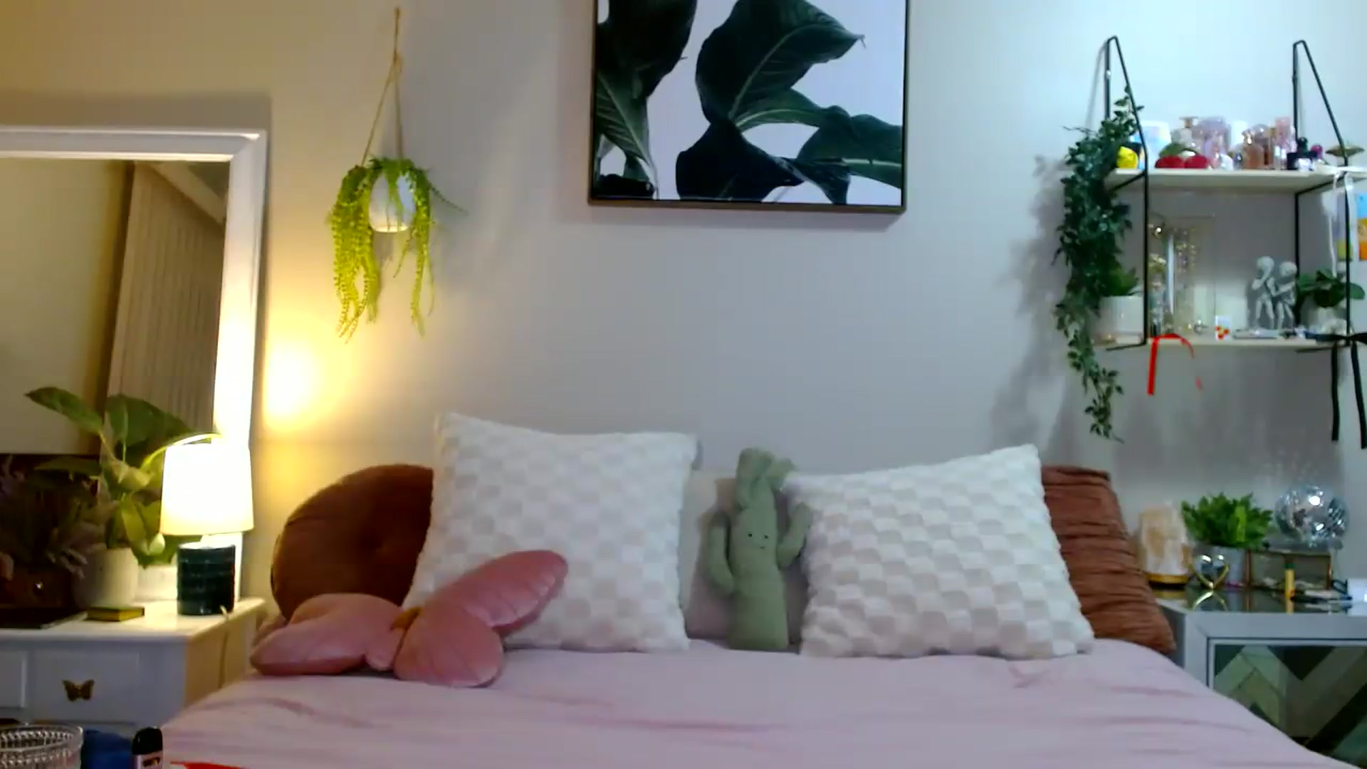 Gallery image thumbnail from Em_babyxx's myfreecams stream on, 03/09/2026, 08:42 image 19 of 20