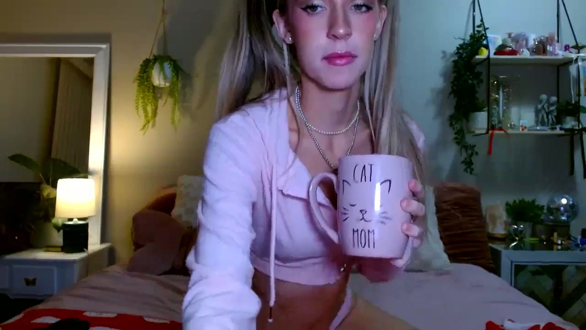 Gallery image thumbnail from Em_babyxx's myfreecams stream on, 03/14/2026, 07:54 image 15 of 20