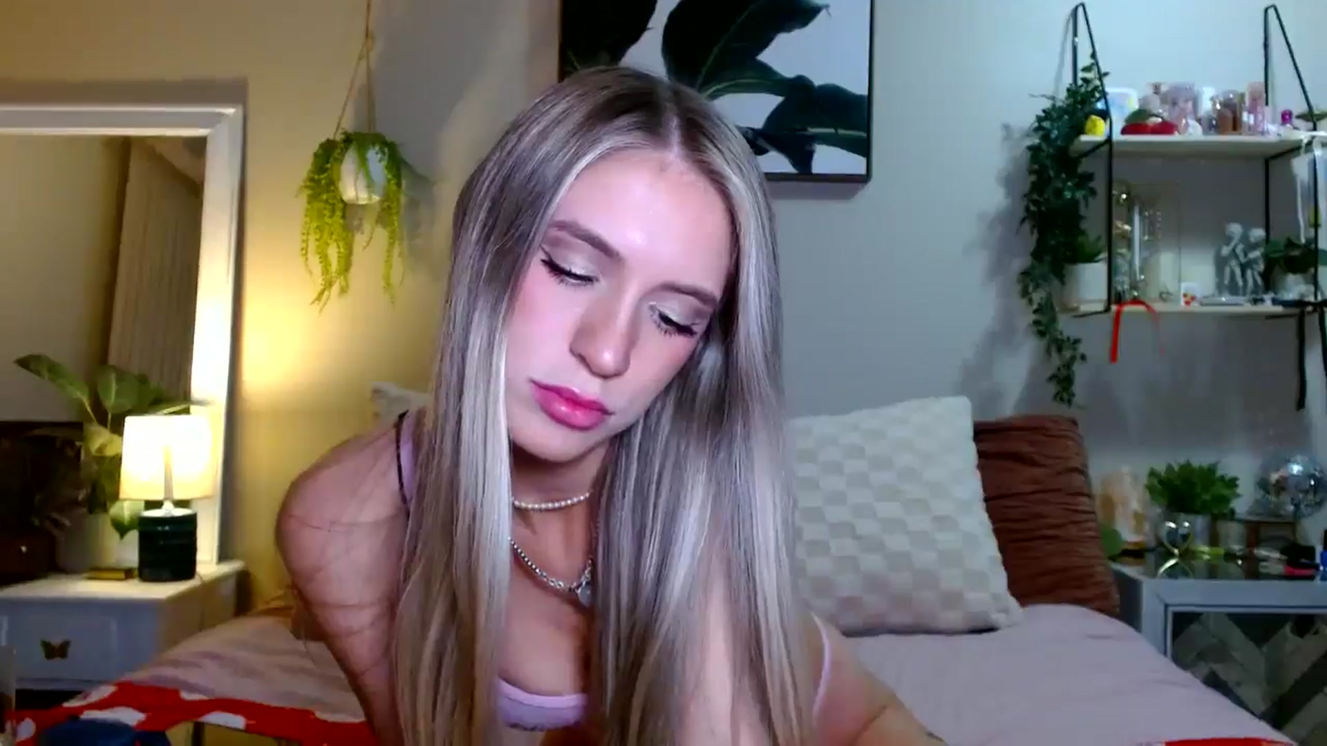 Gallery image thumbnail from Em_babyxx's myfreecams stream on, 03/18/2026, 08:43 image 9 of 20