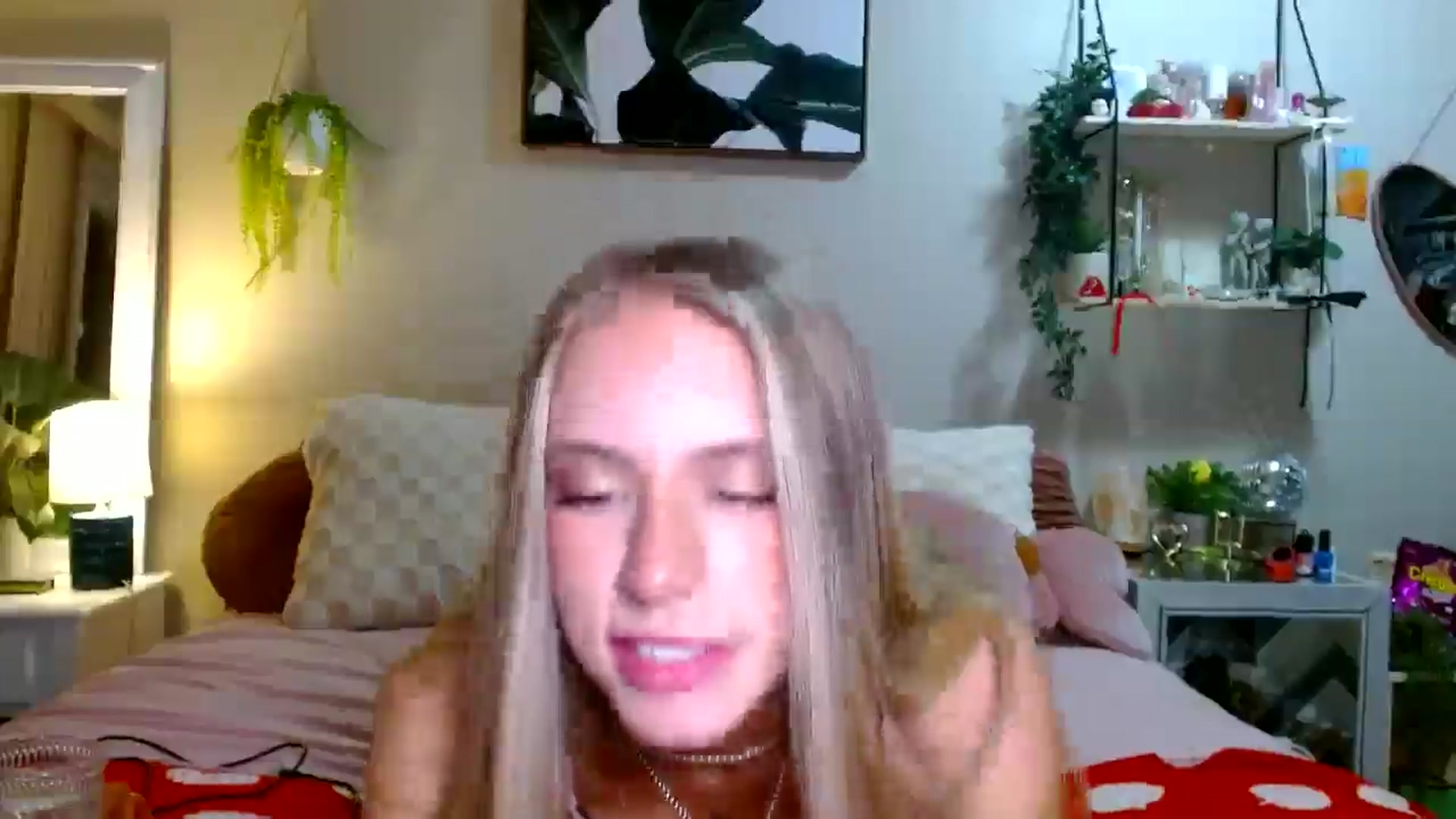 Gallery image thumbnail from Em_babyxx's myfreecams stream on, 03/28/2026, 08:18 image 15 of 20