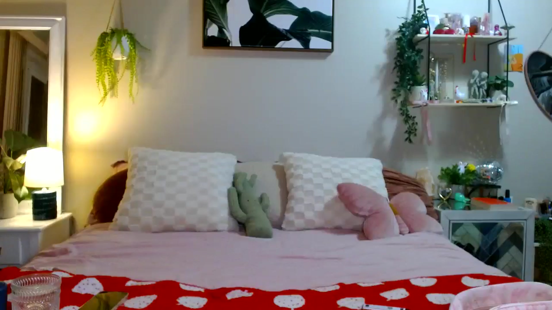 Gallery image thumbnail from Em_babyxx's myfreecams stream on, 04/12/2026, 08:51 image 4 of 20