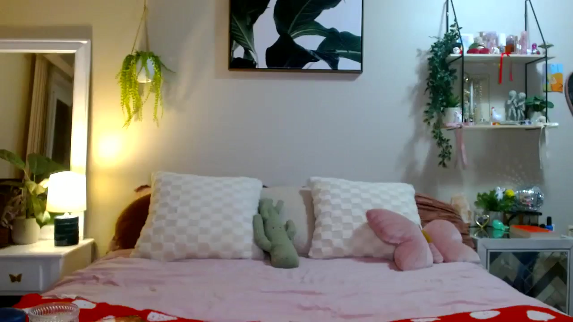Gallery image thumbnail from Em_babyxx's myfreecams stream on, 04/12/2026, 08:51 image 14 of 20
