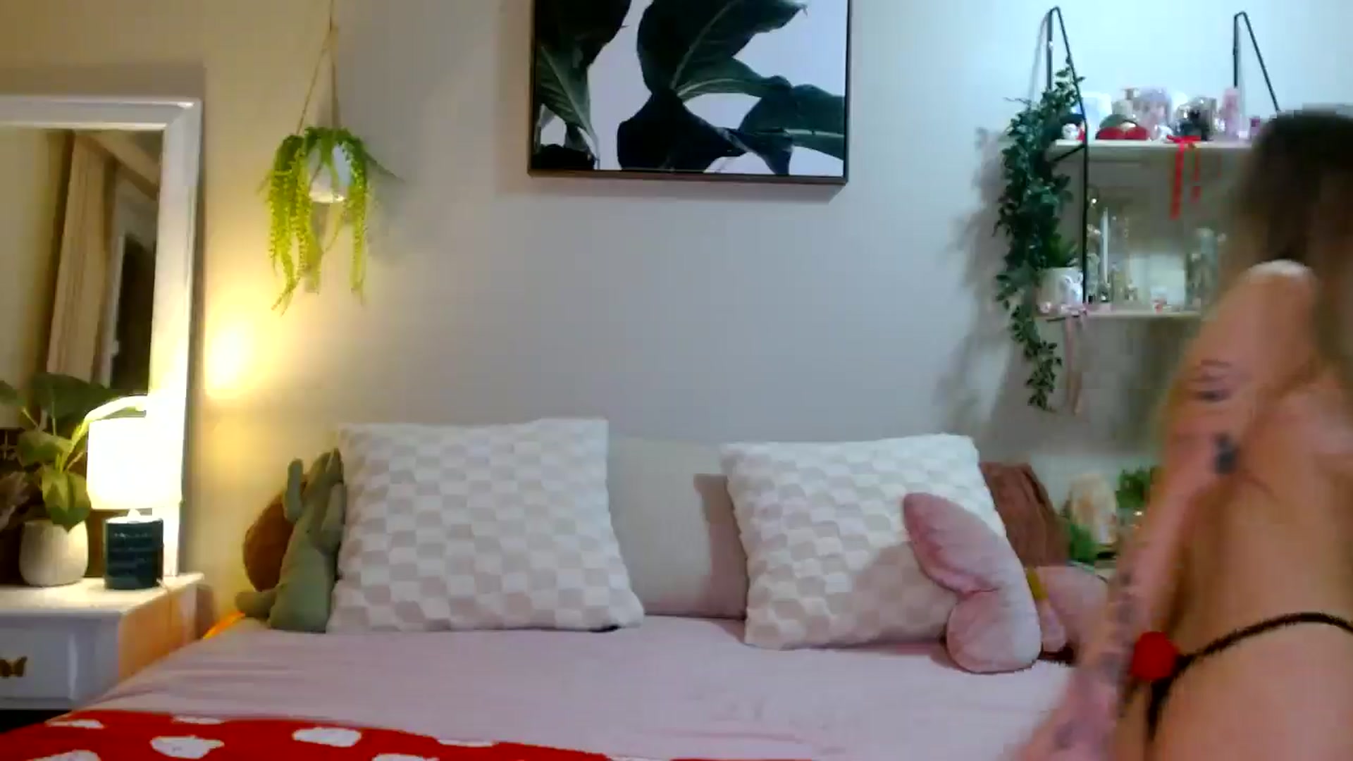 Gallery image thumbnail from Em_babyxx's myfreecams stream on, 04/30/2026, 07:50 image 19 of 20