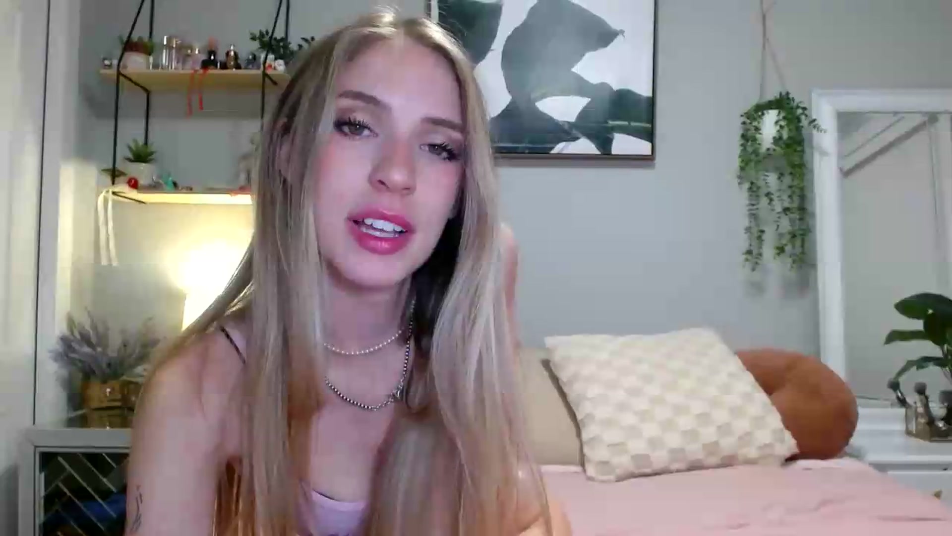 Gallery image thumbnail from Em_babyxx's myfreecams stream on, 05/24/2026, 09:27 image 8 of 20