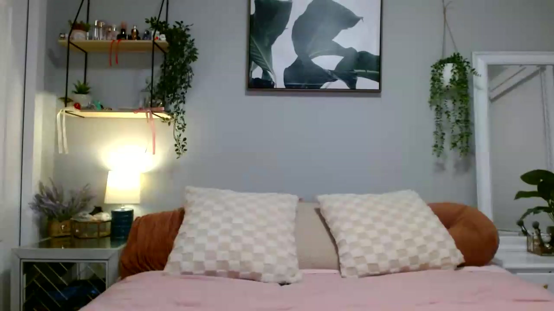 Gallery image thumbnail from Em_babyxx's myfreecams stream on, 05/24/2026, 09:27 image 10 of 20