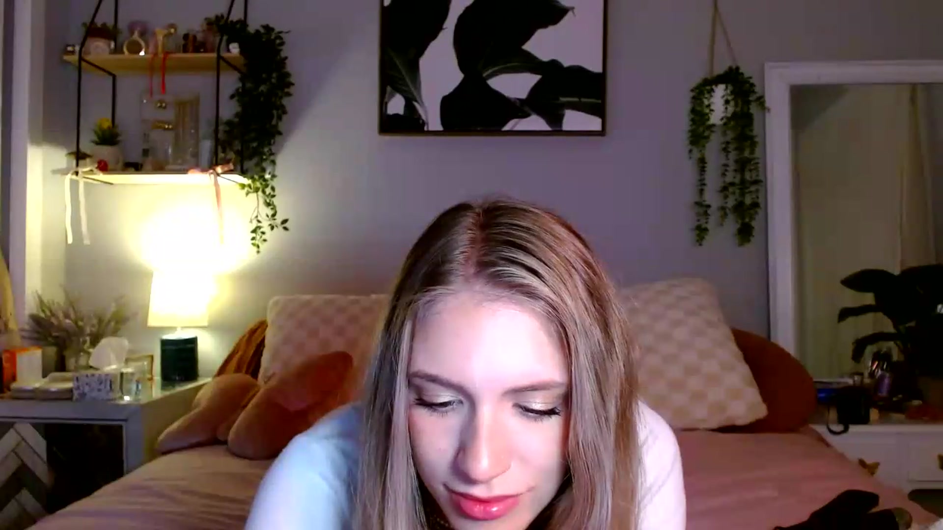 Gallery image thumbnail from Em_babyxx's myfreecams stream on, 07/29/2026, 09:37 image 6 of 20