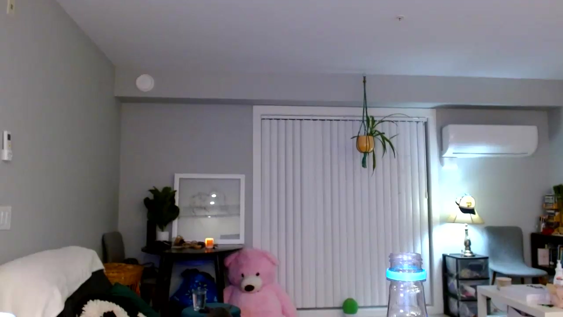 Gallery image thumbnail from Em_babyxx's myfreecams stream on, 09/14/2026, 08:08 image 6 of 20