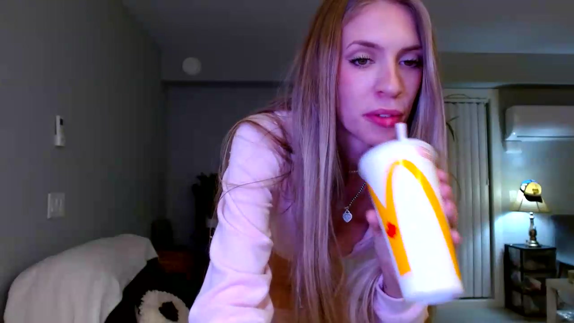 Gallery image thumbnail from Em_babyxx's myfreecams stream on, 09/14/2026, 11:45 image 3 of 20