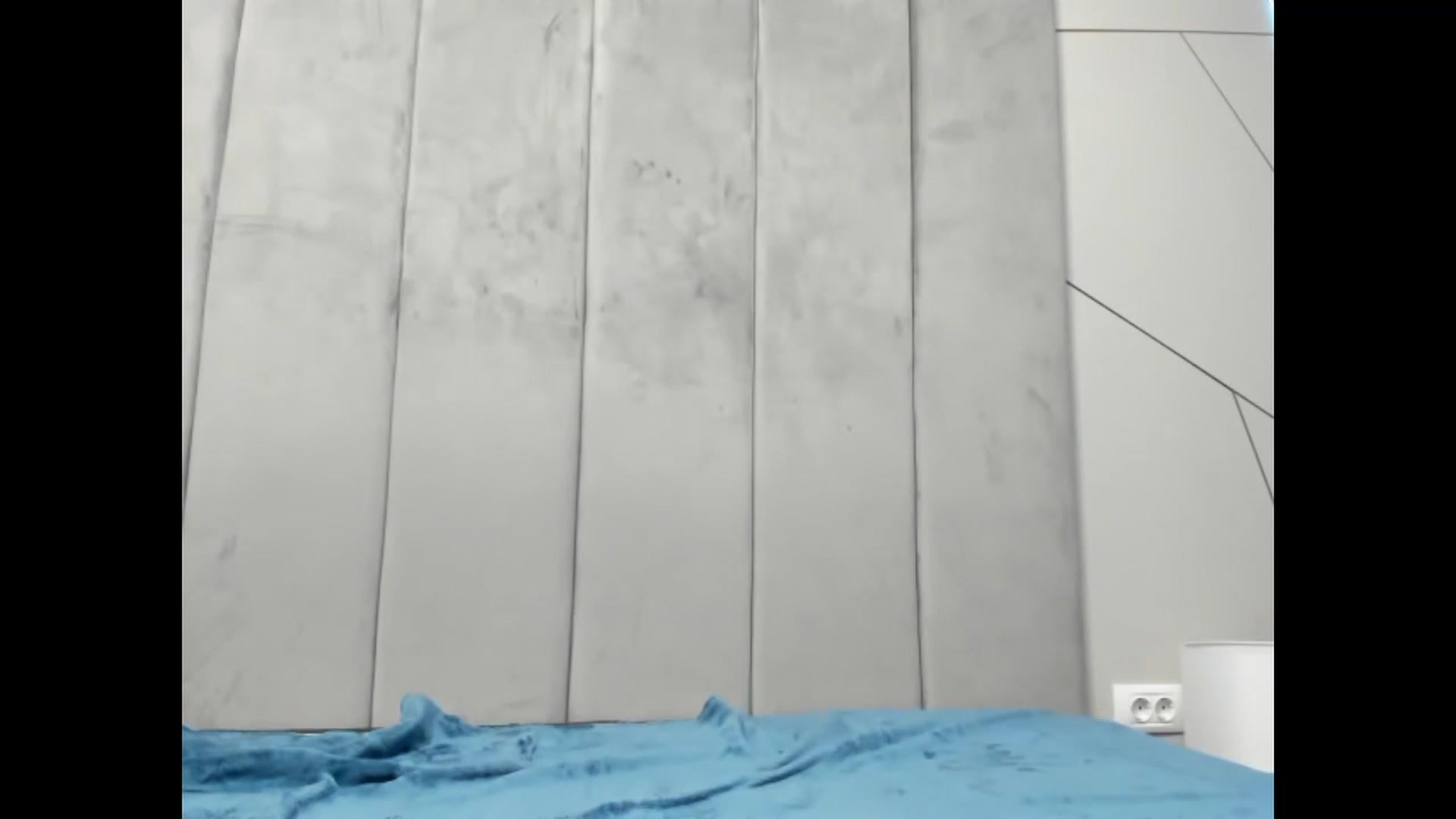 Gallery image thumbnail from EmaCrystal's myfreecams stream on, 06/01/2025, 12:40 image 7 of 20