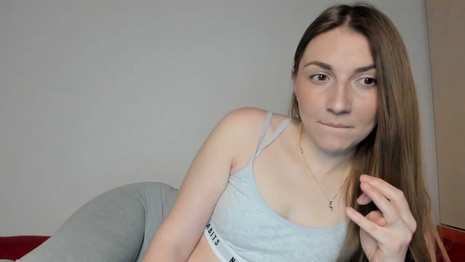 Gallery image thumbnail from Ema_em's myfreecams stream on, 03/21/2023, 22:37 image 9 of 20