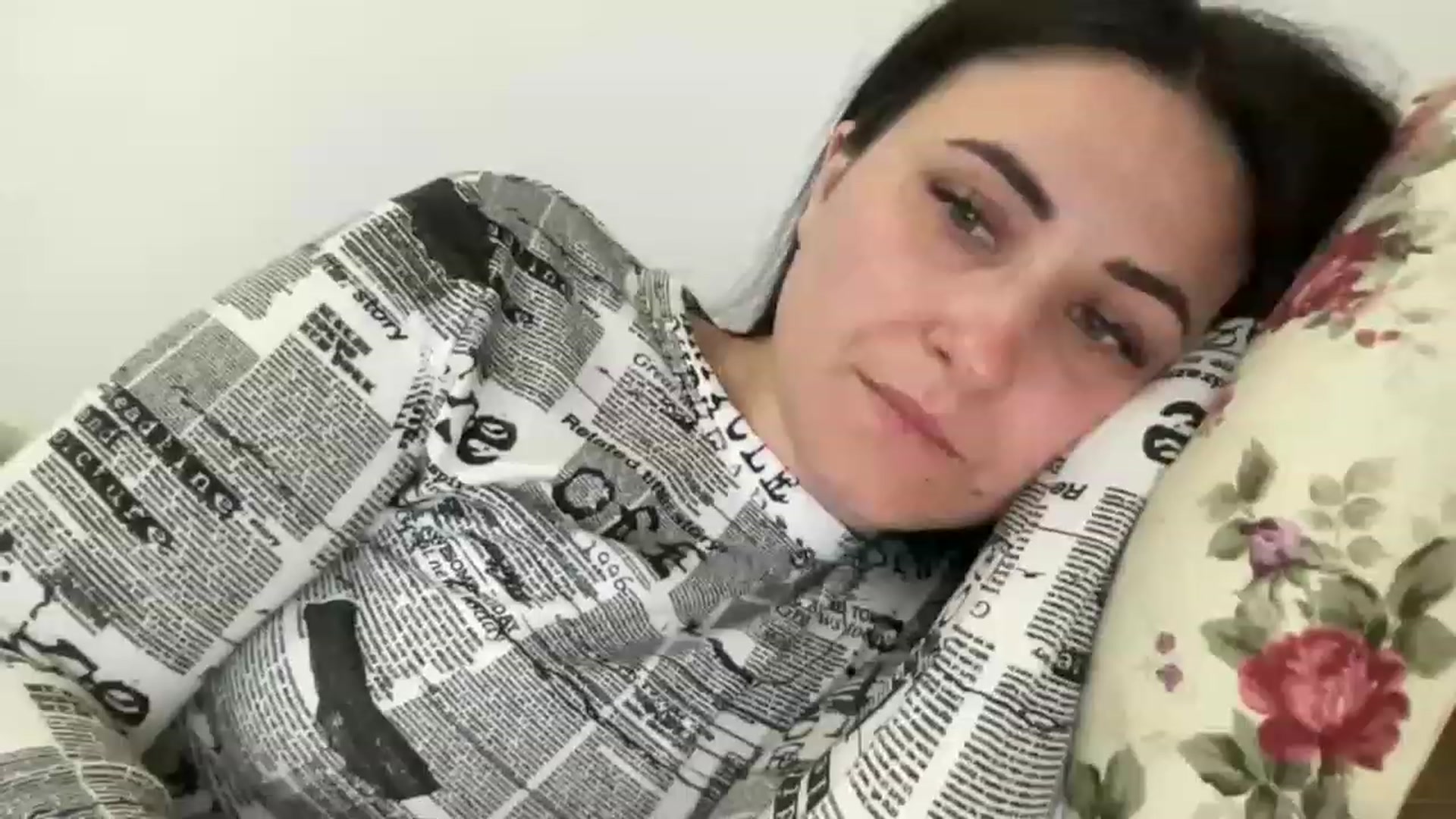 Gallery image thumbnail from Emafox's myfreecams stream on, 05/02/2023, 16:00 image 6 of 20