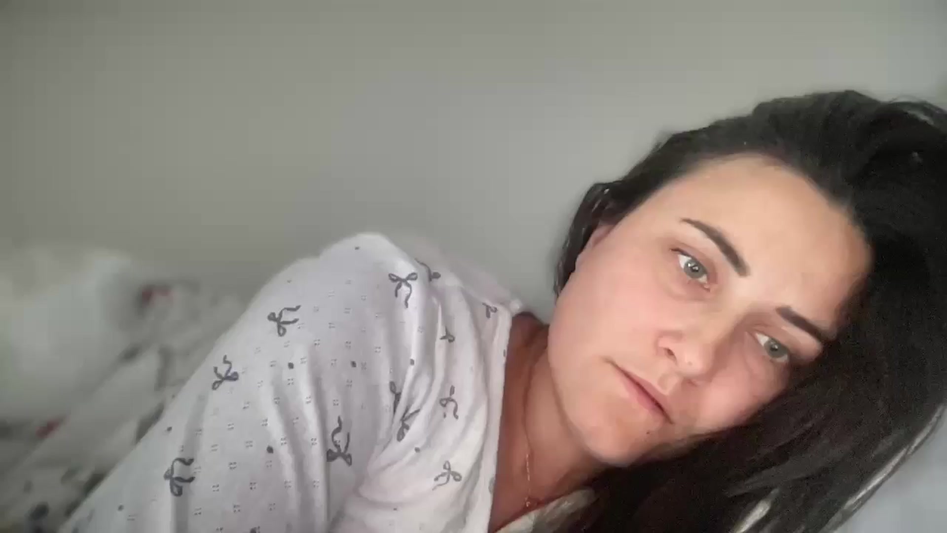Gallery image thumbnail from Emafox's myfreecams stream on, 10/21/2024, 11:10 image 15 of 20